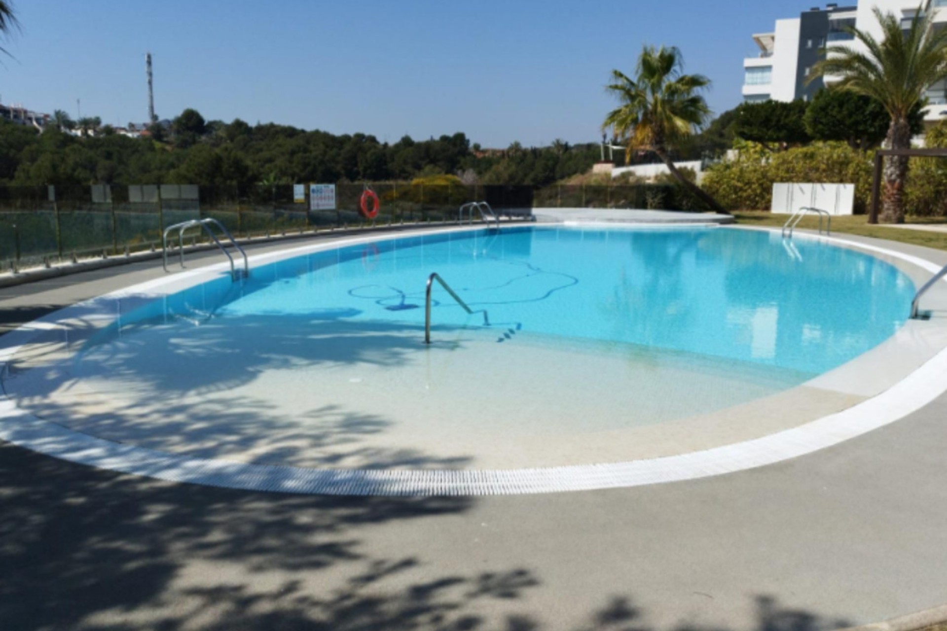 Återförsäljning - Apartment -
Villamartin - Costa Blanca