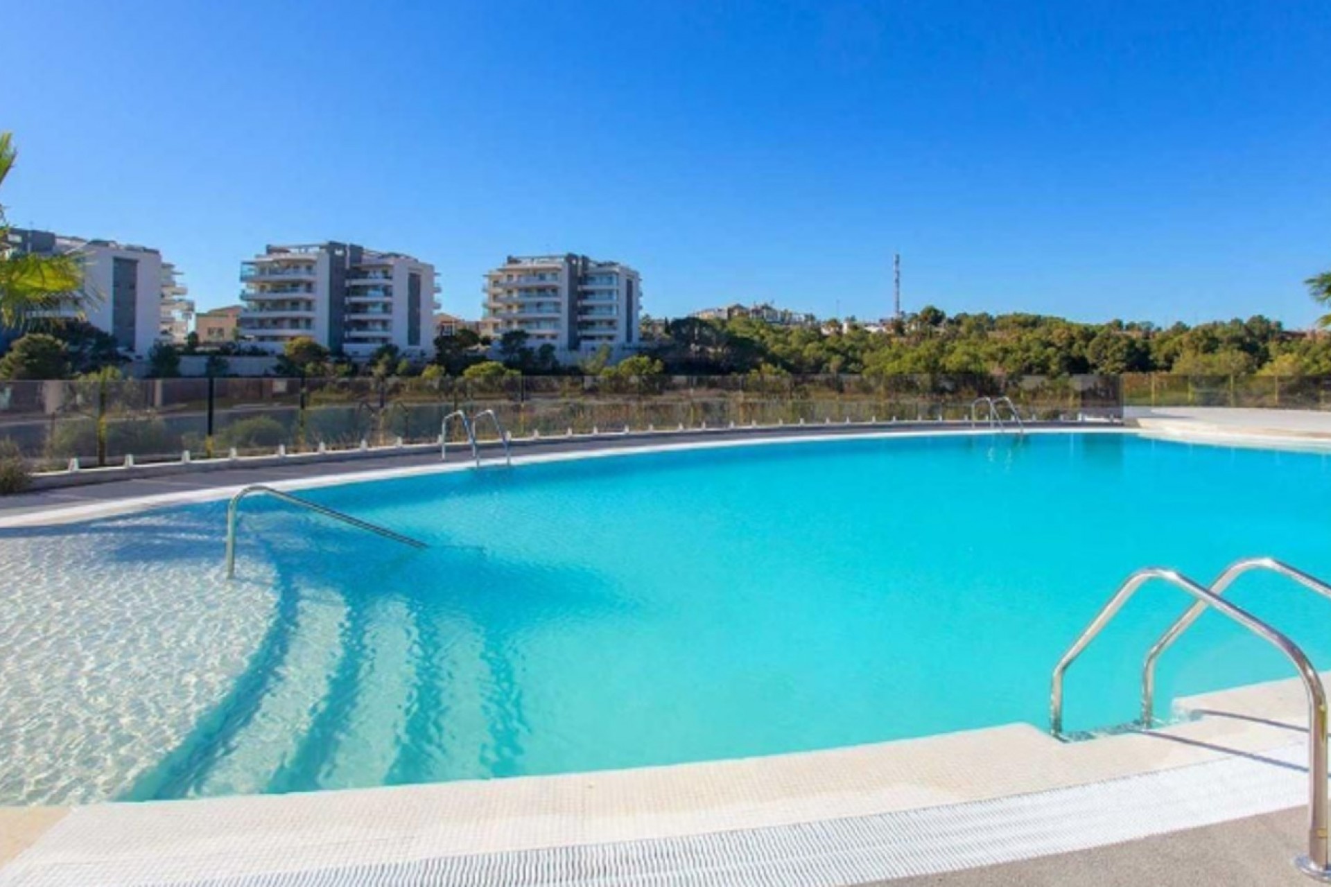 Återförsäljning - Apartment -
Villamartin - Costa Blanca