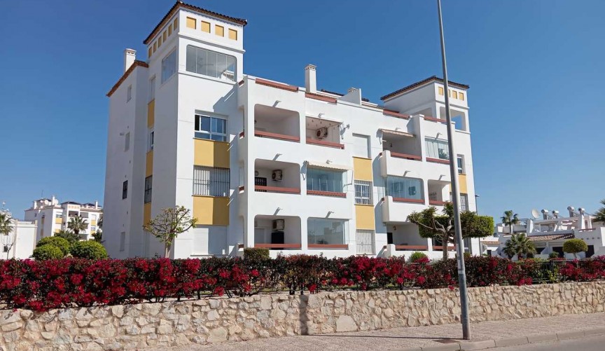 Återförsäljning - Apartment -
Villamartin - Costa Blanca