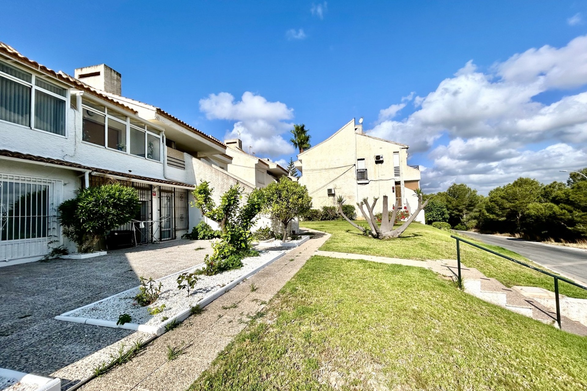 Återförsäljning - Apartment -
Villamartin - Costa Blanca