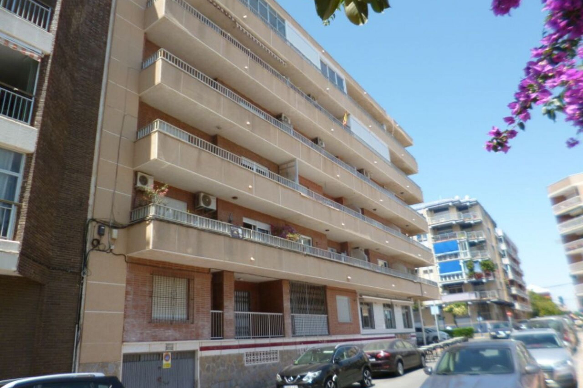Återförsäljning - Apartment -
Villamartin - Costa Blanca