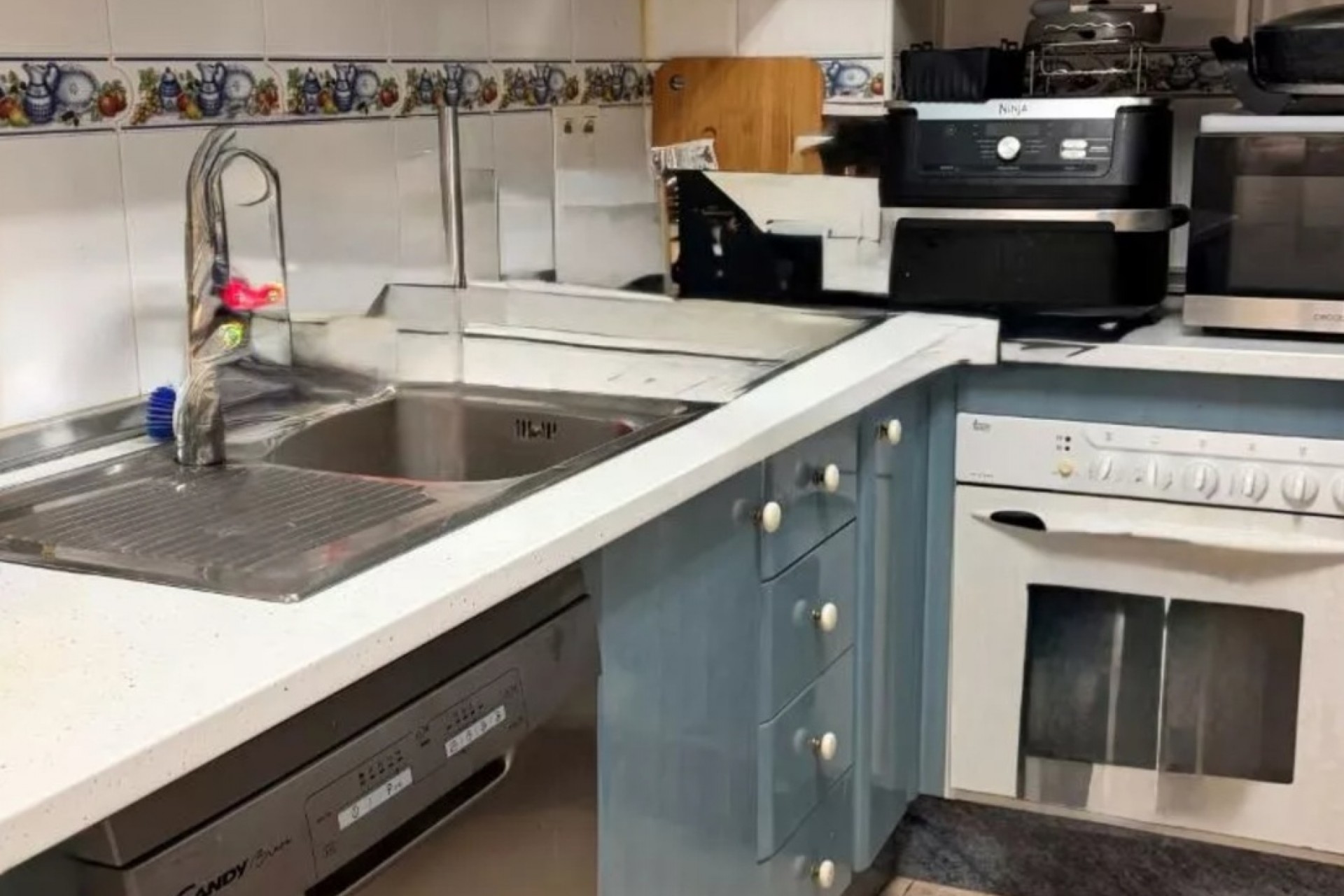 Återförsäljning - Apartment -
Villamartin - Costa Blanca