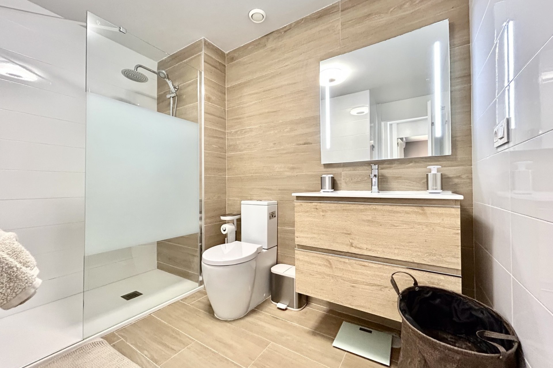 Återförsäljning - Apartment -
Villamartin - Costa Blanca