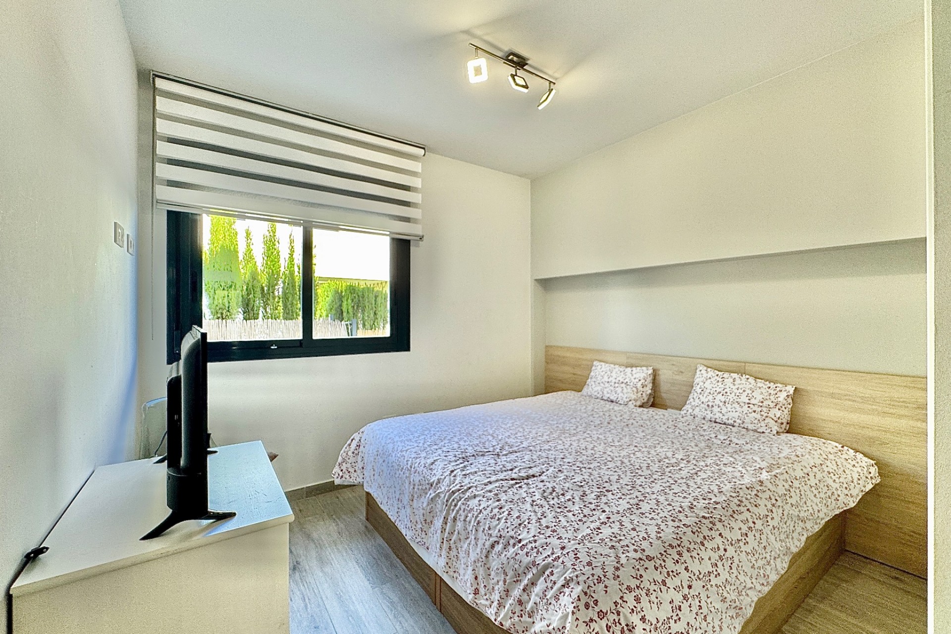 Återförsäljning - Apartment -
Villamartin - Costa Blanca