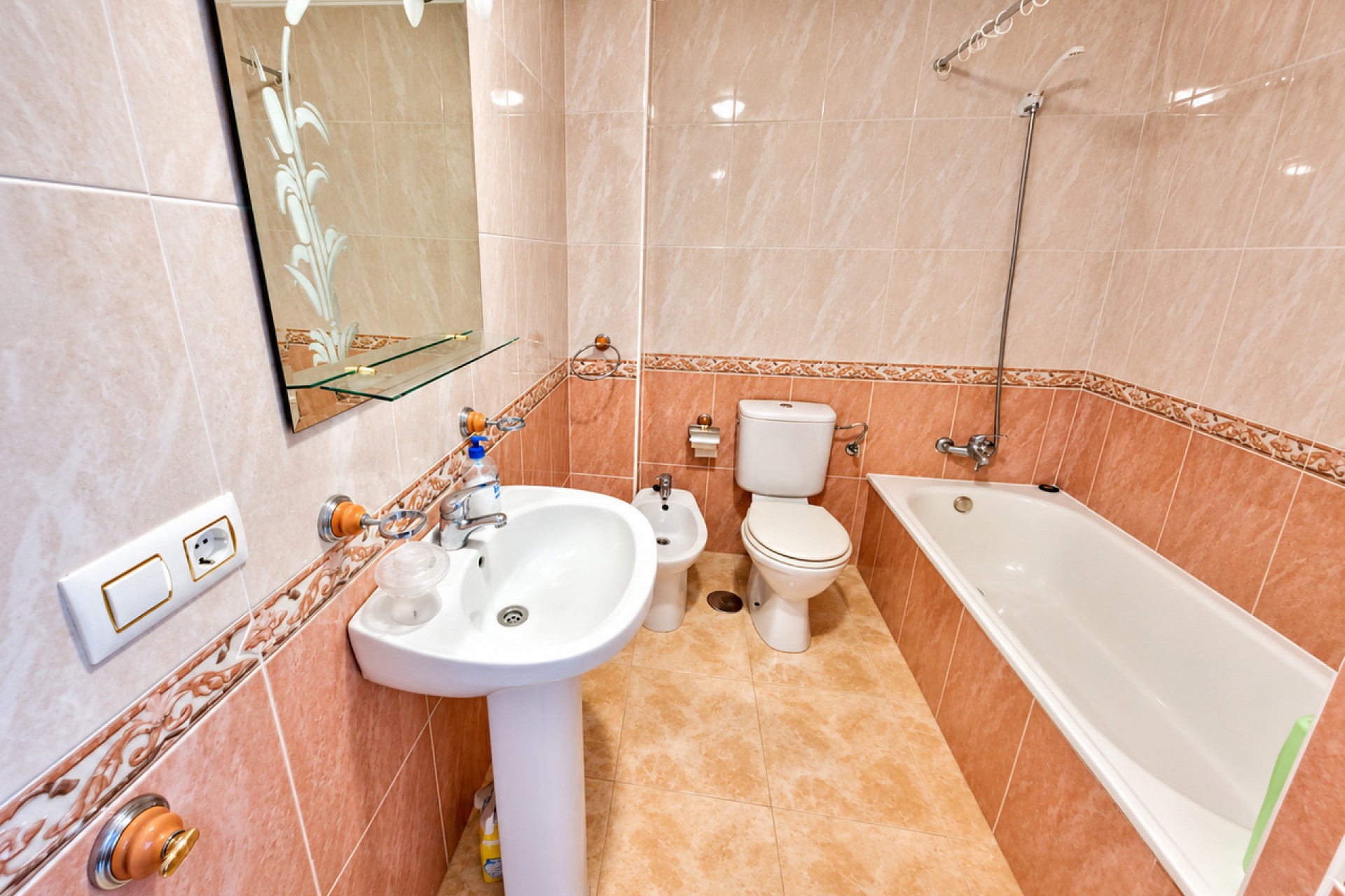Återförsäljning - Apartment -
Villamartin - Costa Blanca