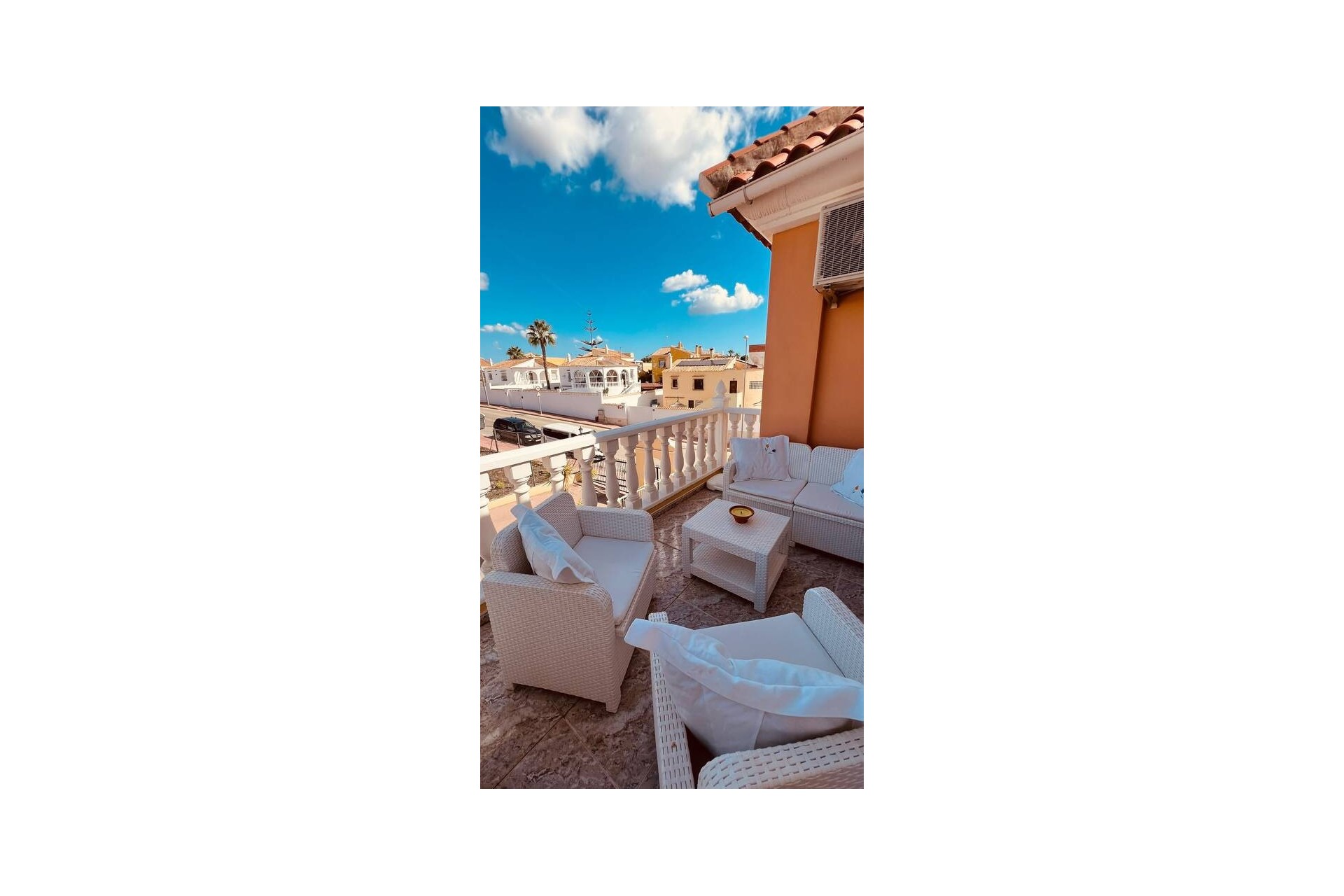 Återförsäljning - Apartment -
Villamartin - Costa Blanca