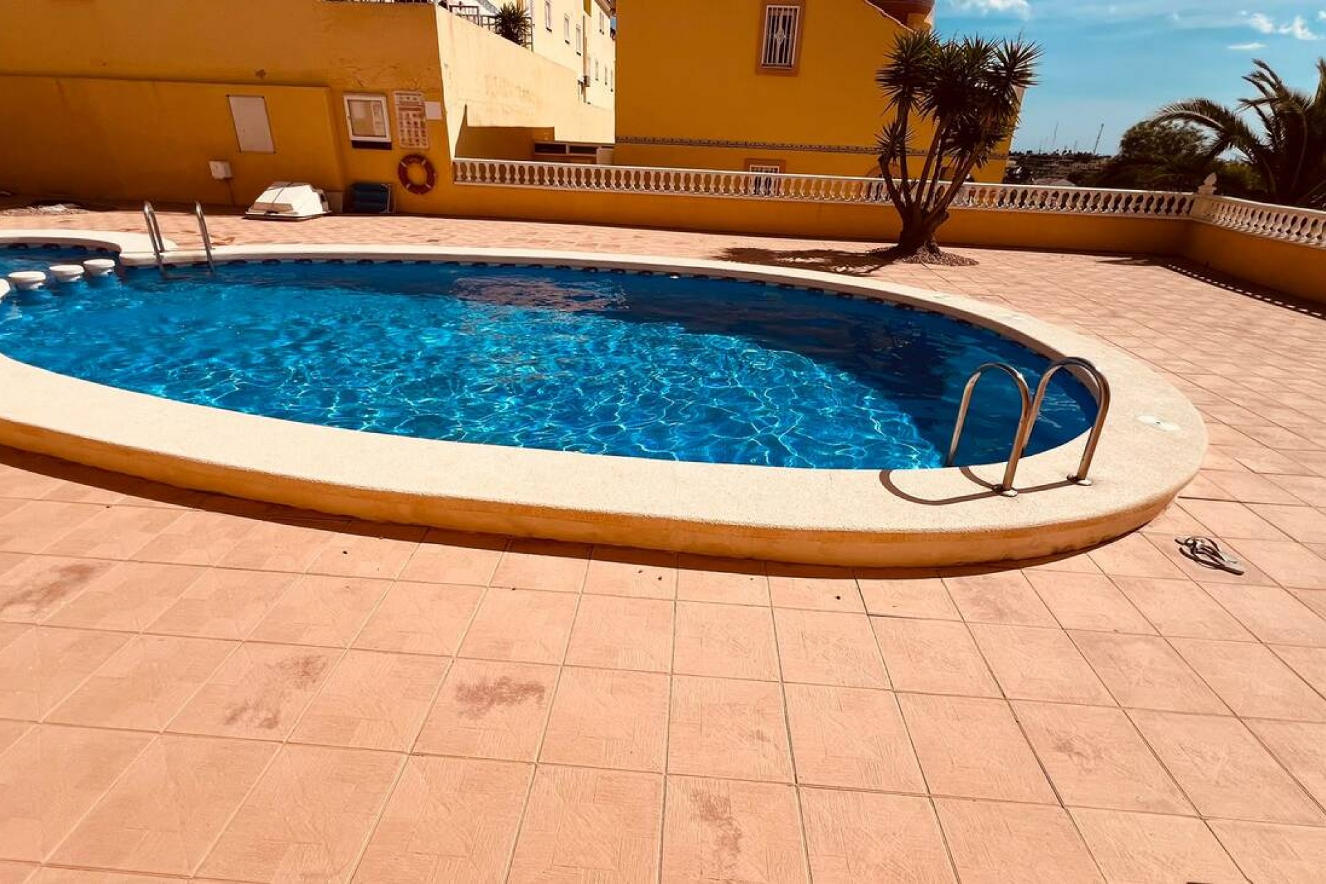 Återförsäljning - Apartment -
Villamartin - Costa Blanca
