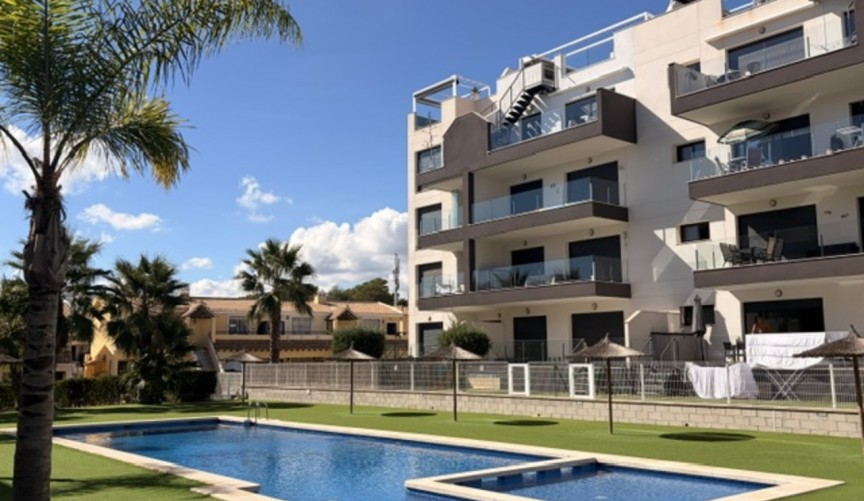 Återförsäljning - Apartment -
Villamartin - Costa Blanca