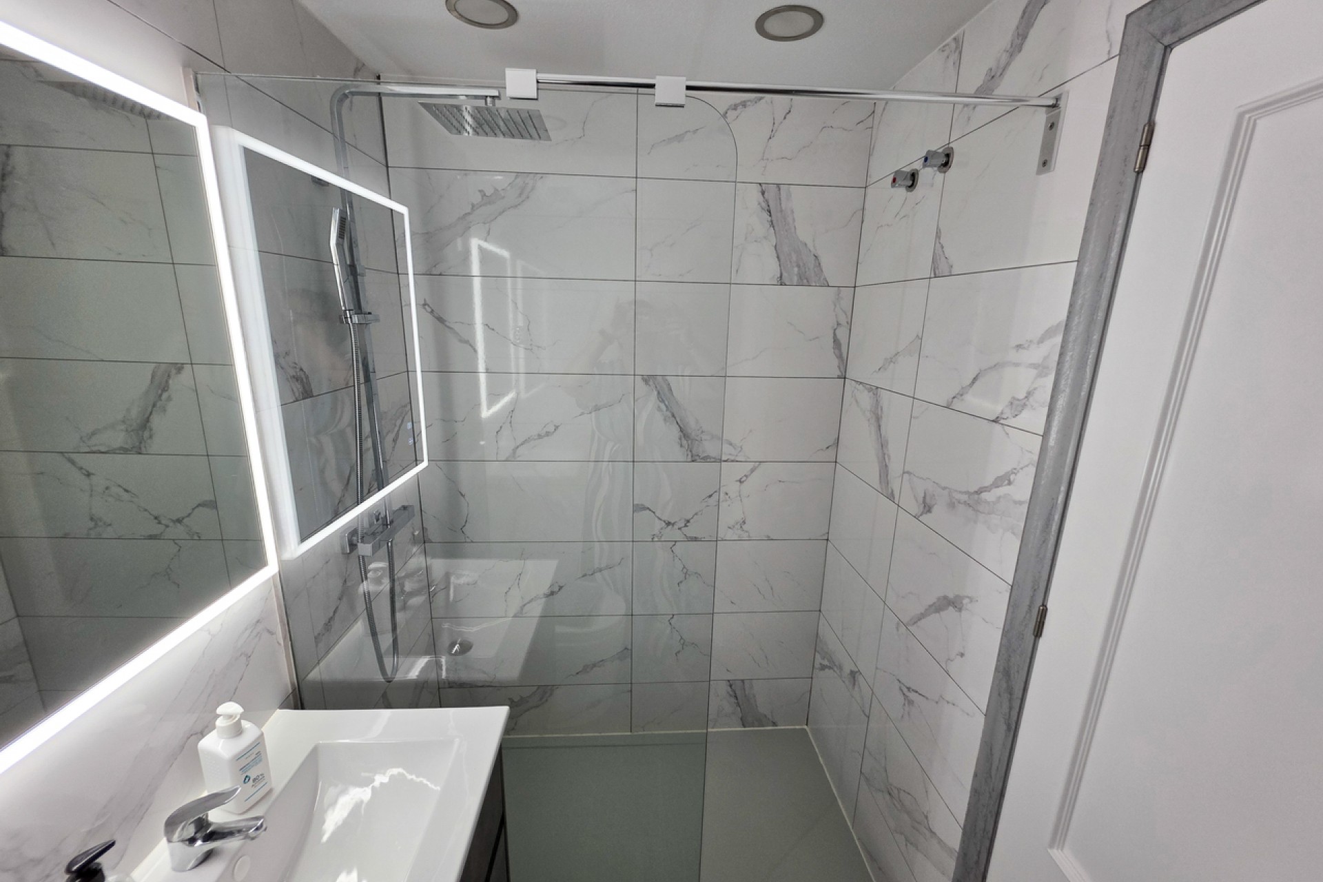 Återförsäljning - Apartment -
Vistabella Golf Entre Naranjos - Inland