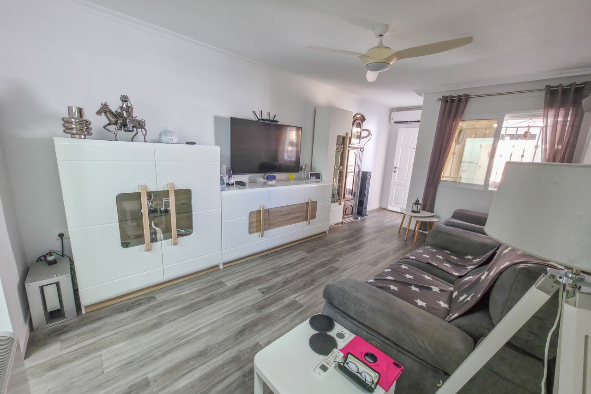 Återförsäljning - Apartment -
Vistabella Golf Entre Naranjos - Inland