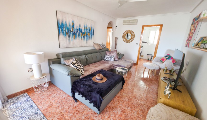 Återförsäljning - Apartment -
Vistabella Golf Entre Naranjos - Inland