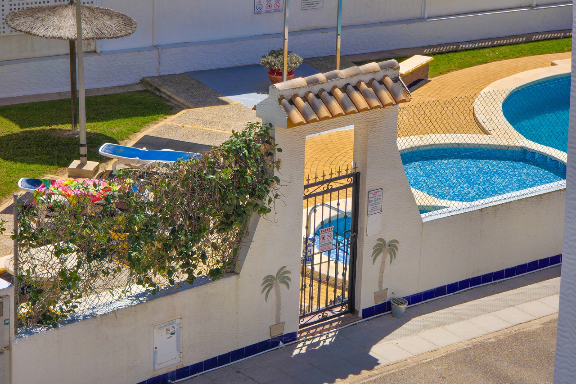 Återförsäljning - Apartment -
Vistabella Golf Entre Naranjos - Inland