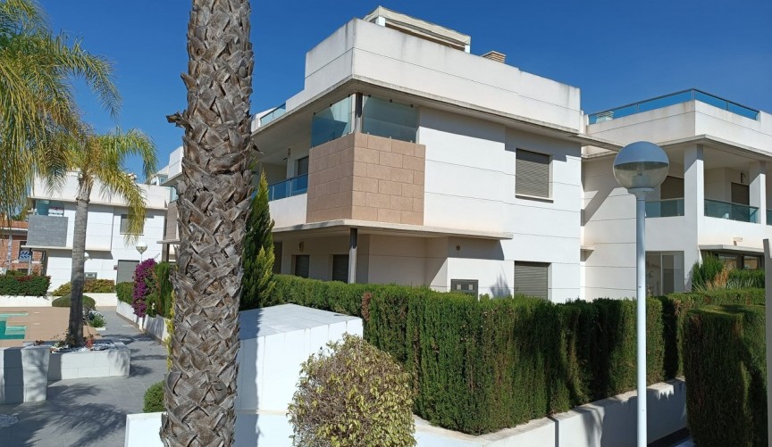 Återförsäljning - Bungalow -
Ciudad Quesada - Costa Blanca