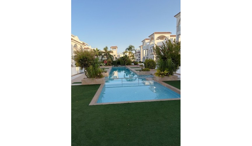 Återförsäljning - Bungalow -
Ciudad Quesada - Costa Blanca