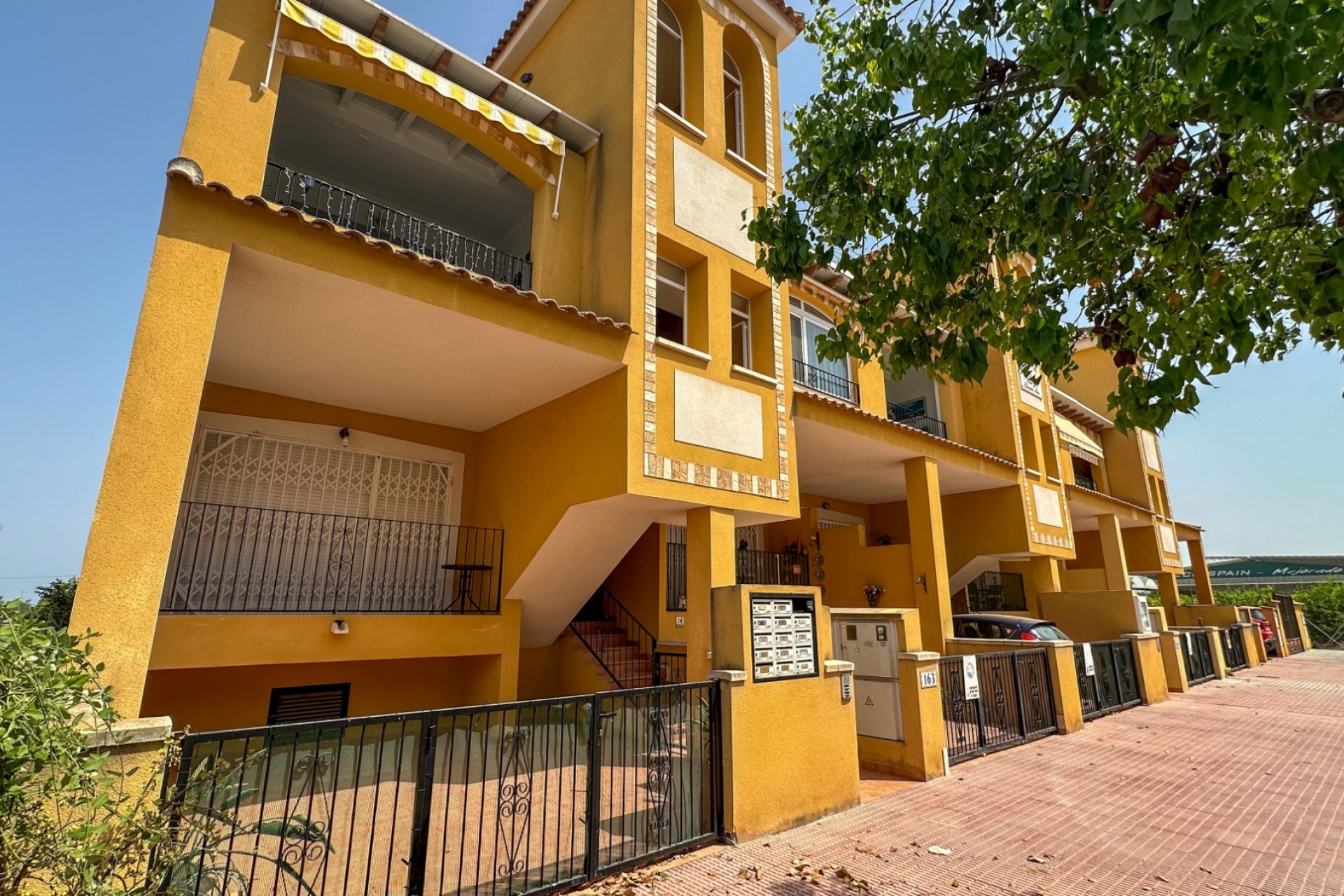 Återförsäljning - Bungalow -
Daya Nueva - Costa Blanca