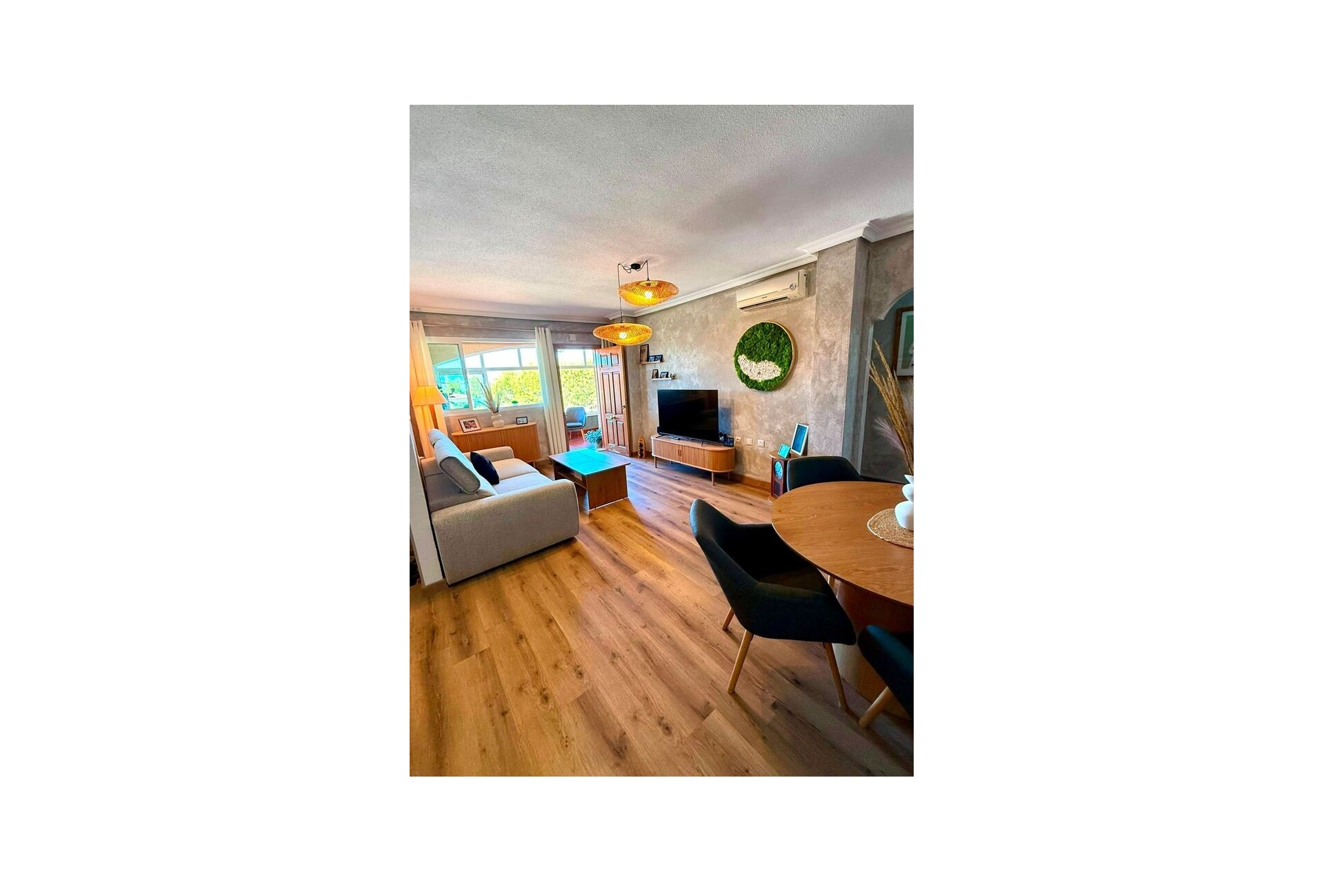 Återförsäljning - Bungalow -
Gran Alacant - Costa Blanca