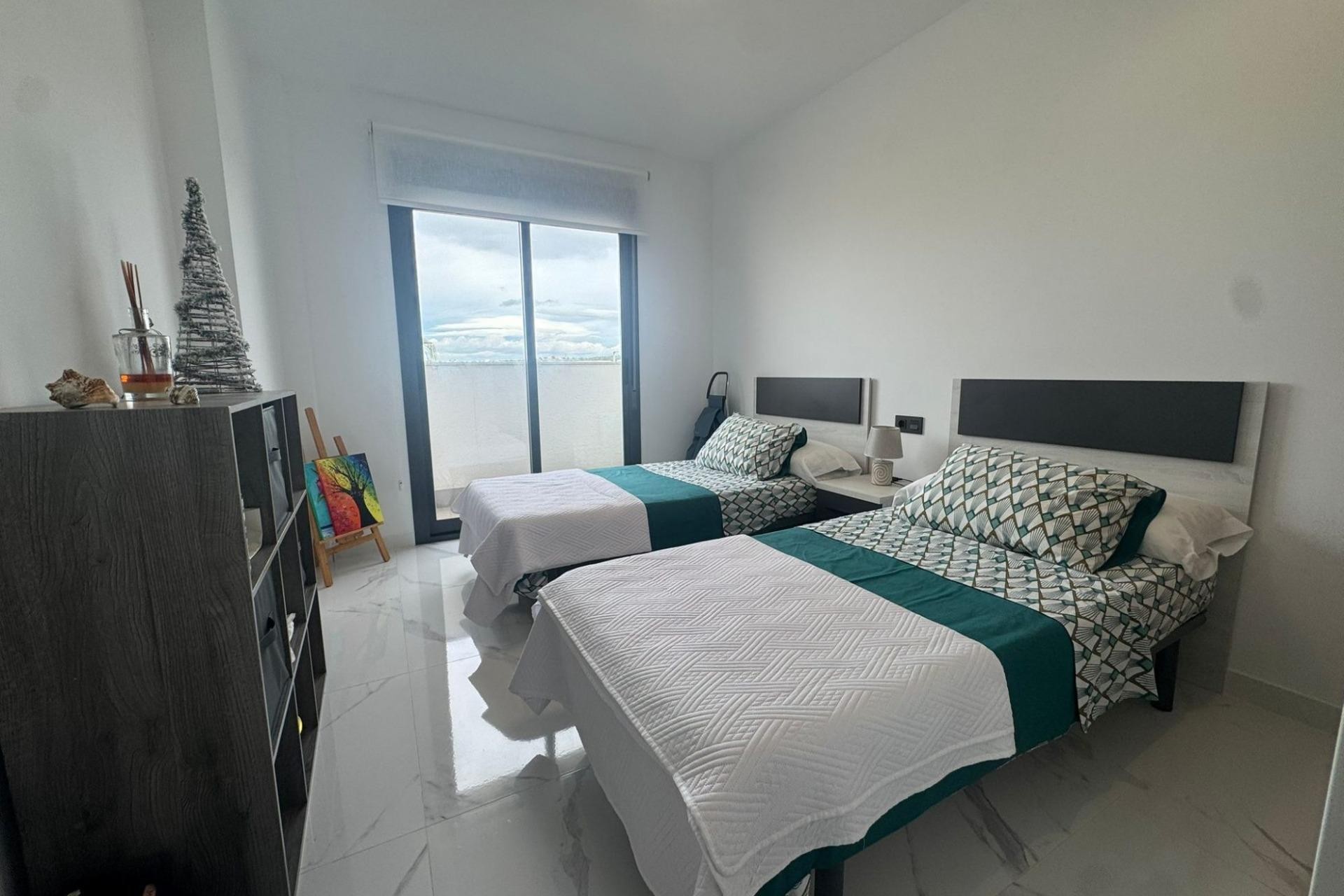 Återförsäljning - Bungalow -
Guardamar del Segura - Costa Blanca