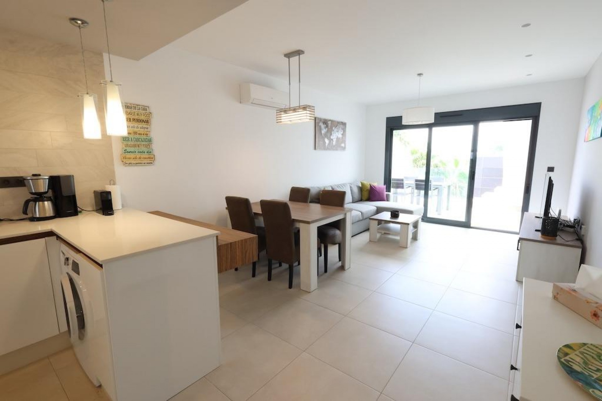 Återförsäljning - Bungalow -
Guardamar del Segura - Costa Blanca