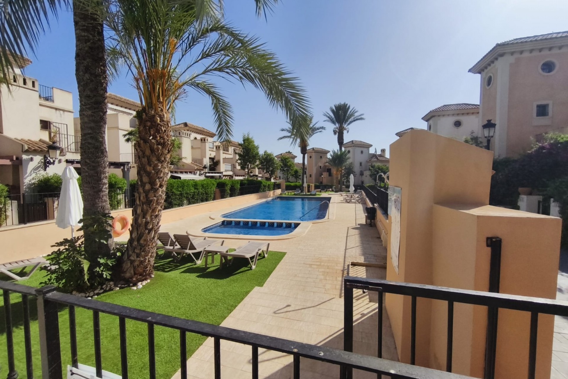 Återförsäljning - Bungalow -
La Finca Golf Resort - Inland