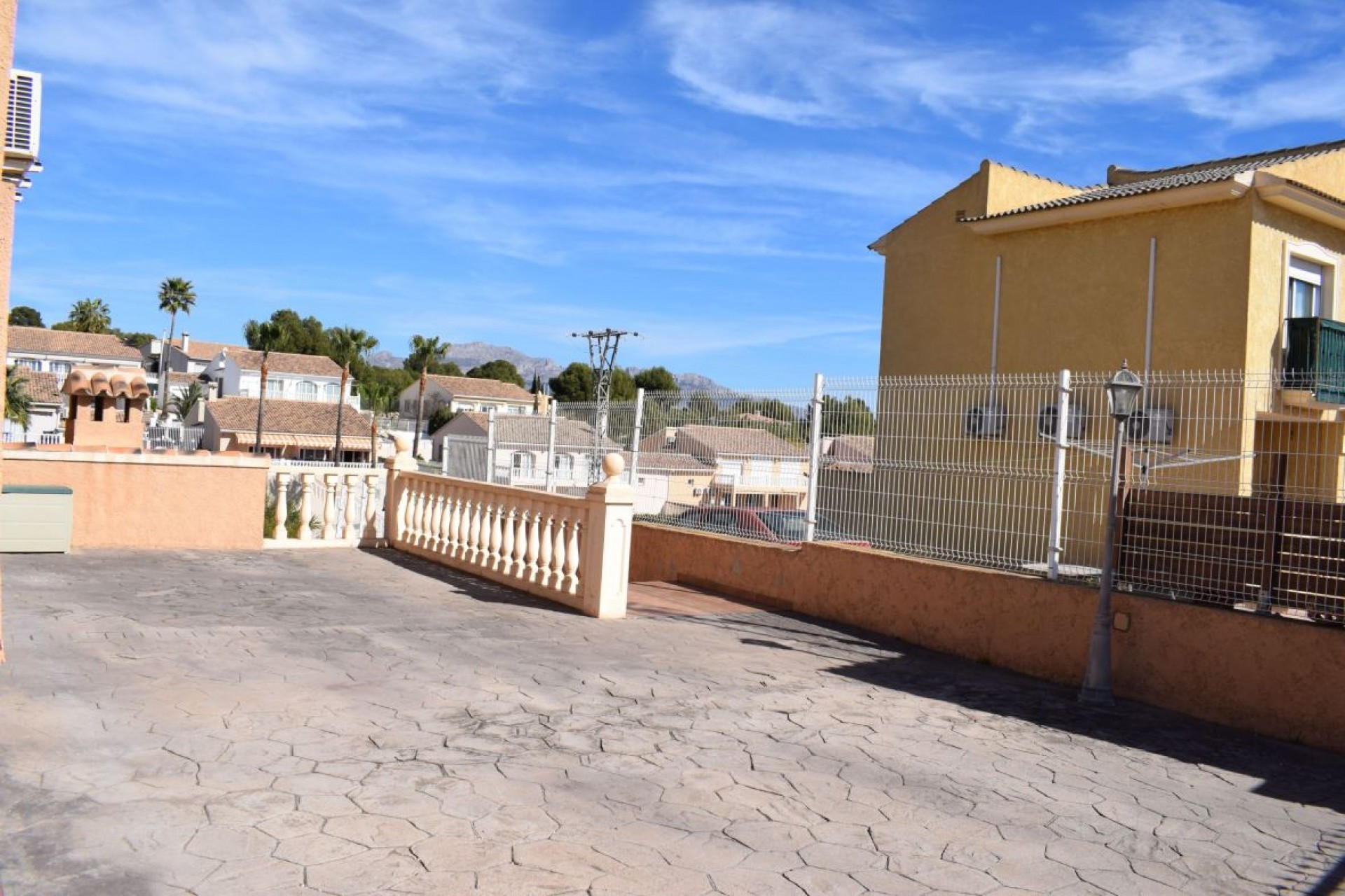 Återförsäljning - Bungalow -
La Nucía - Costa Blanca