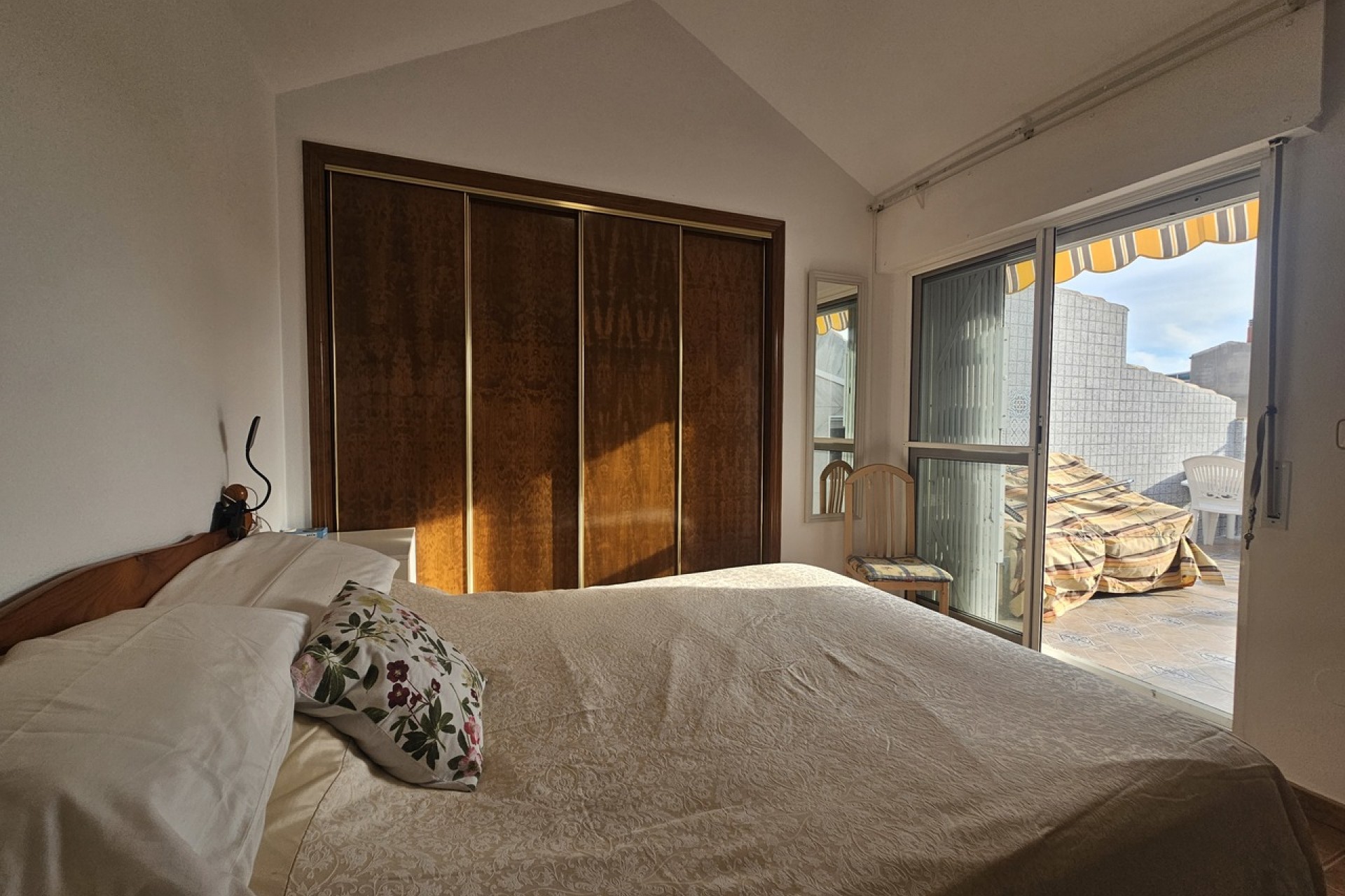 Återförsäljning - Bungalow -
La Zenia - Costa Blanca