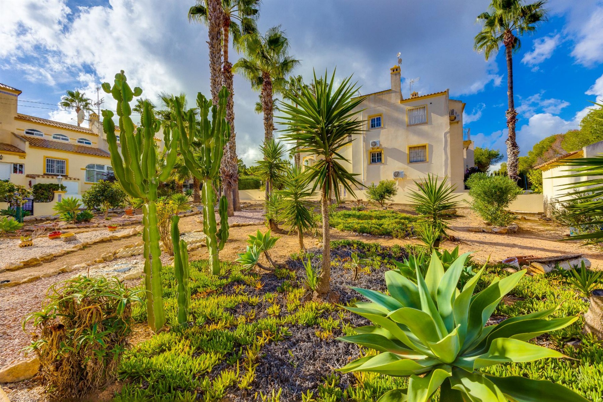 Återförsäljning - Bungalow -
Orihuela Costa - Costa Blanca