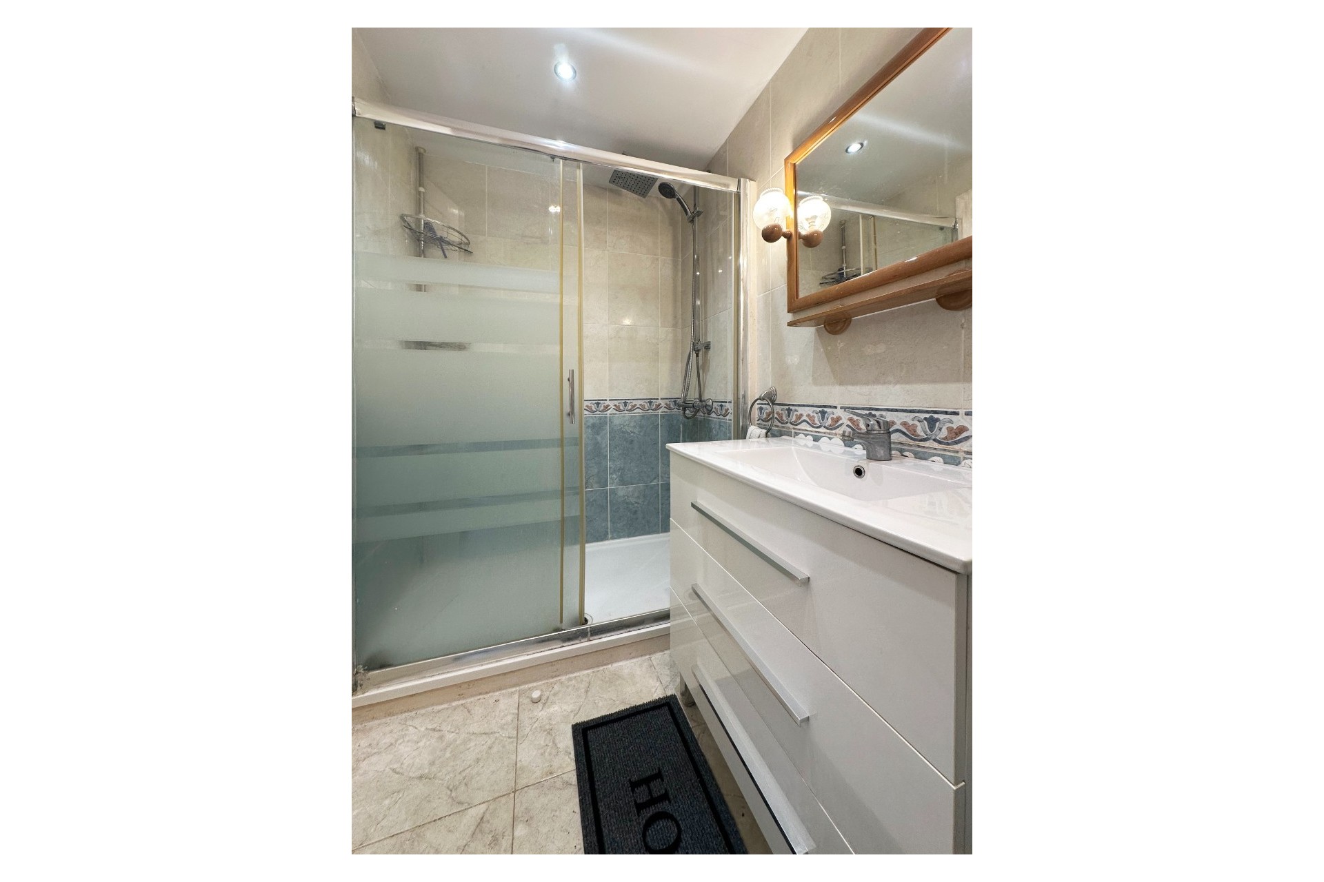 Återförsäljning - Bungalow -
Orihuela Costa - Costa Blanca