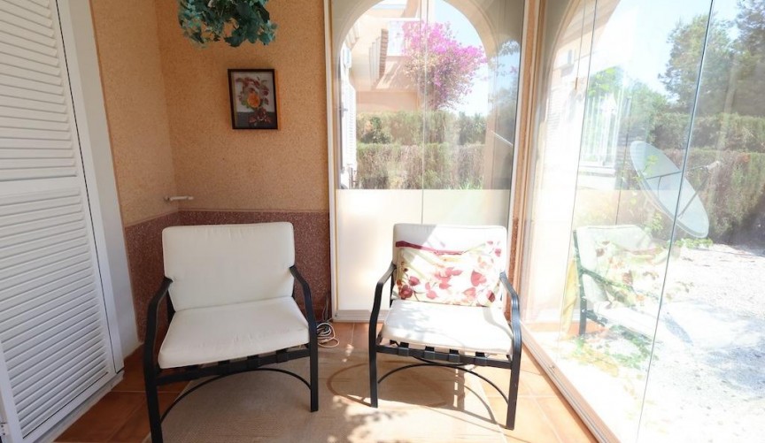 Återförsäljning - Bungalow -
Orihuela Costa - Costa Blanca