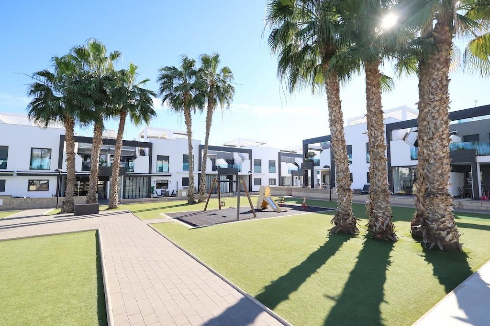 Återförsäljning - Bungalow -
Orihuela Costa - Costa Blanca