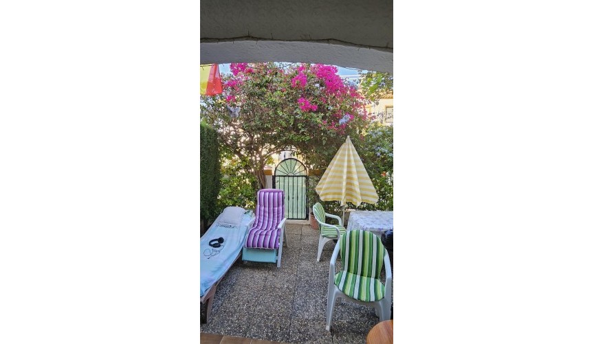 Återförsäljning - Bungalow -
Orihuela Costa - Costa Blanca