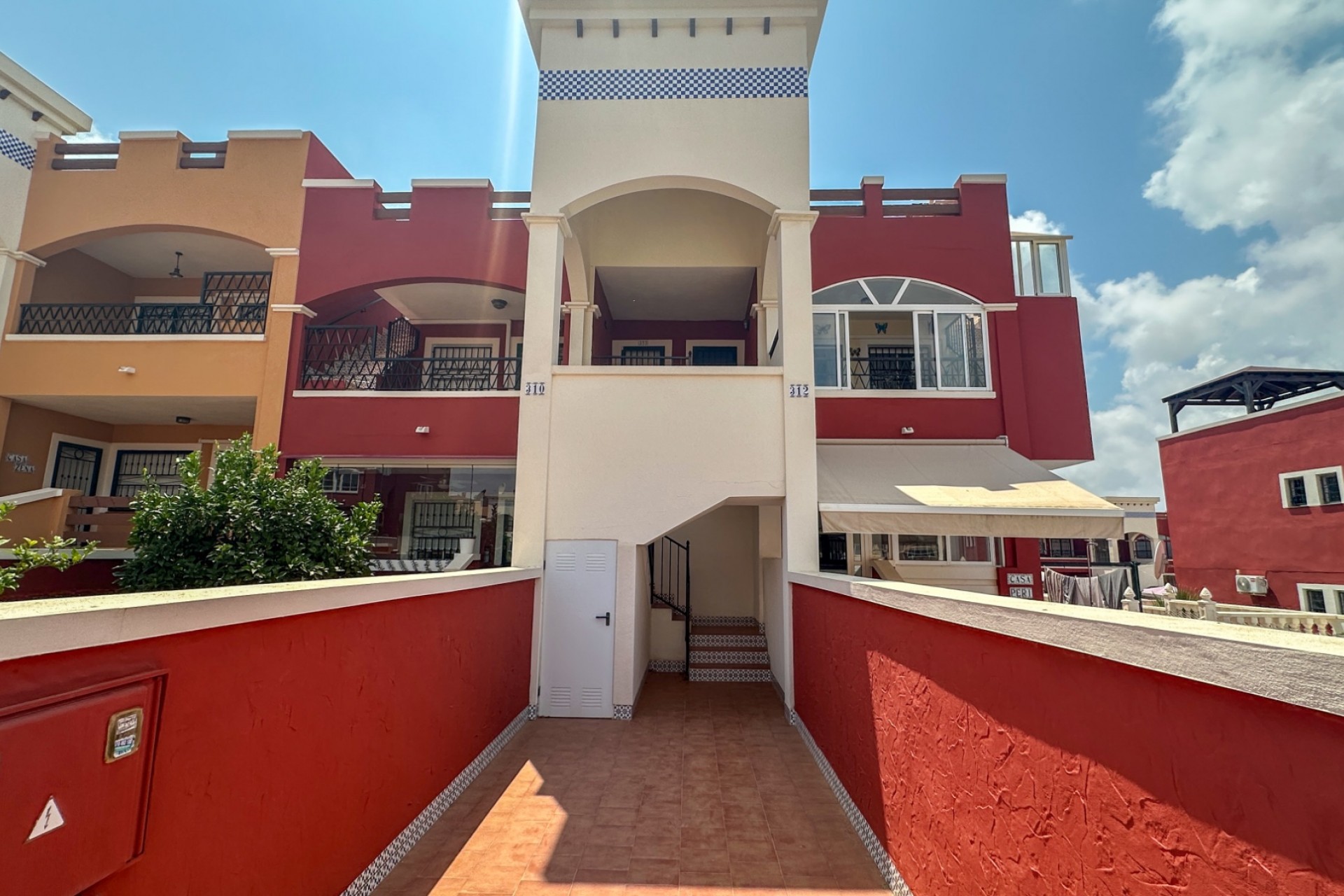 Återförsäljning - Bungalow -
Orihuela Costa - Costa Blanca