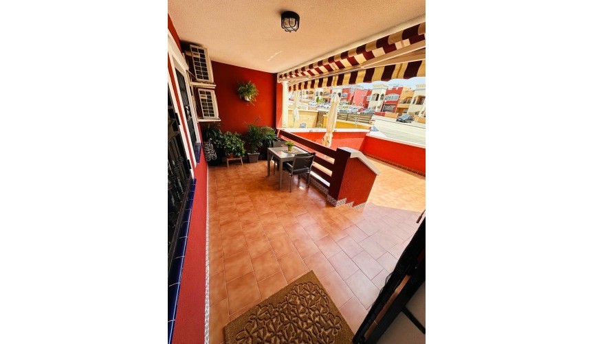 Återförsäljning - Bungalow -
Orihuela Costa - Costa Blanca