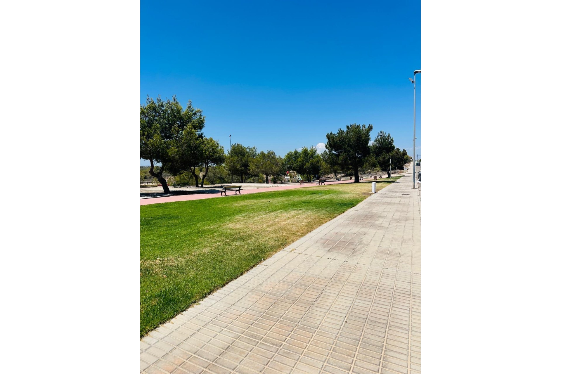 Återförsäljning - Bungalow -
Orihuela Costa - Costa Blanca