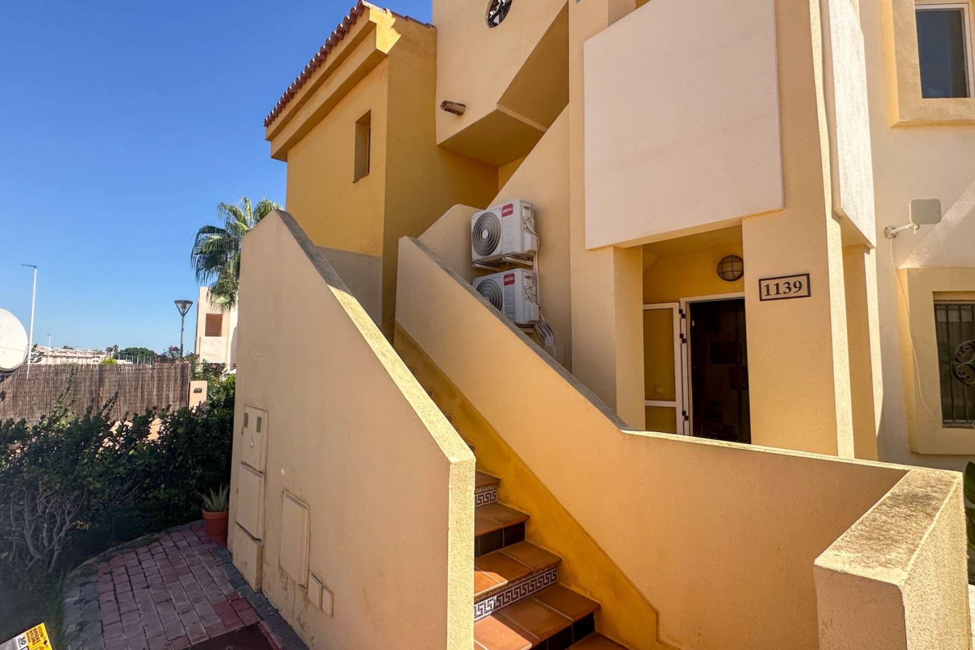 Återförsäljning - Bungalow -
Orihuela Costa - Costa Blanca