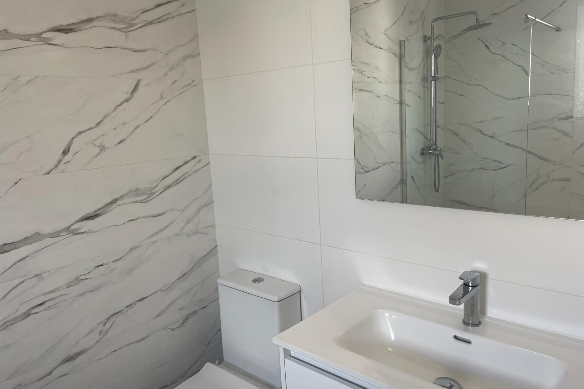 Återförsäljning - Bungalow -
Orihuela Costa - La Regia