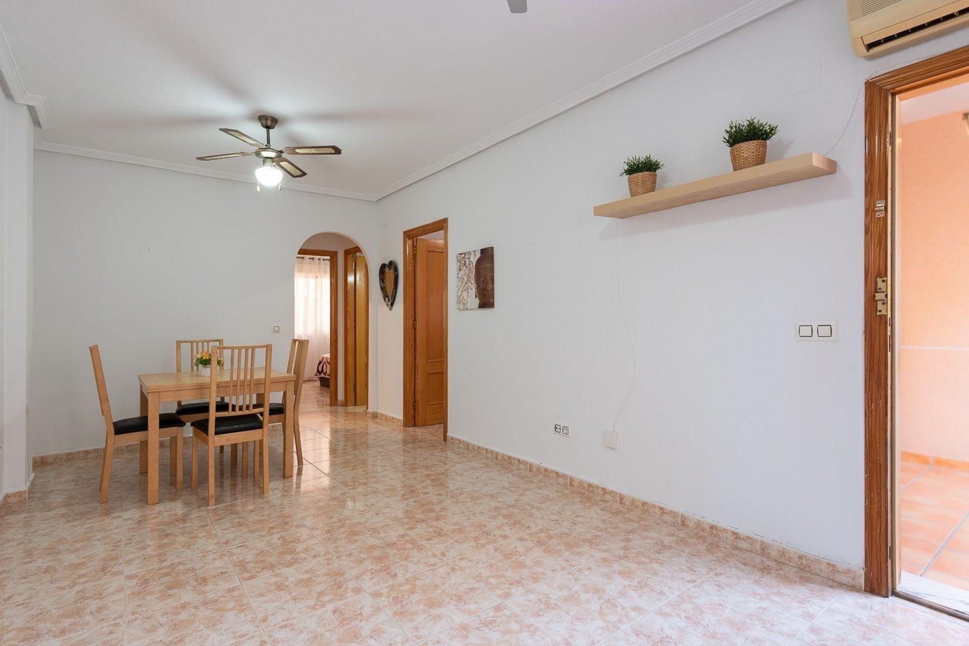 Återförsäljning - Bungalow -
Orihuela Costa - La Regia