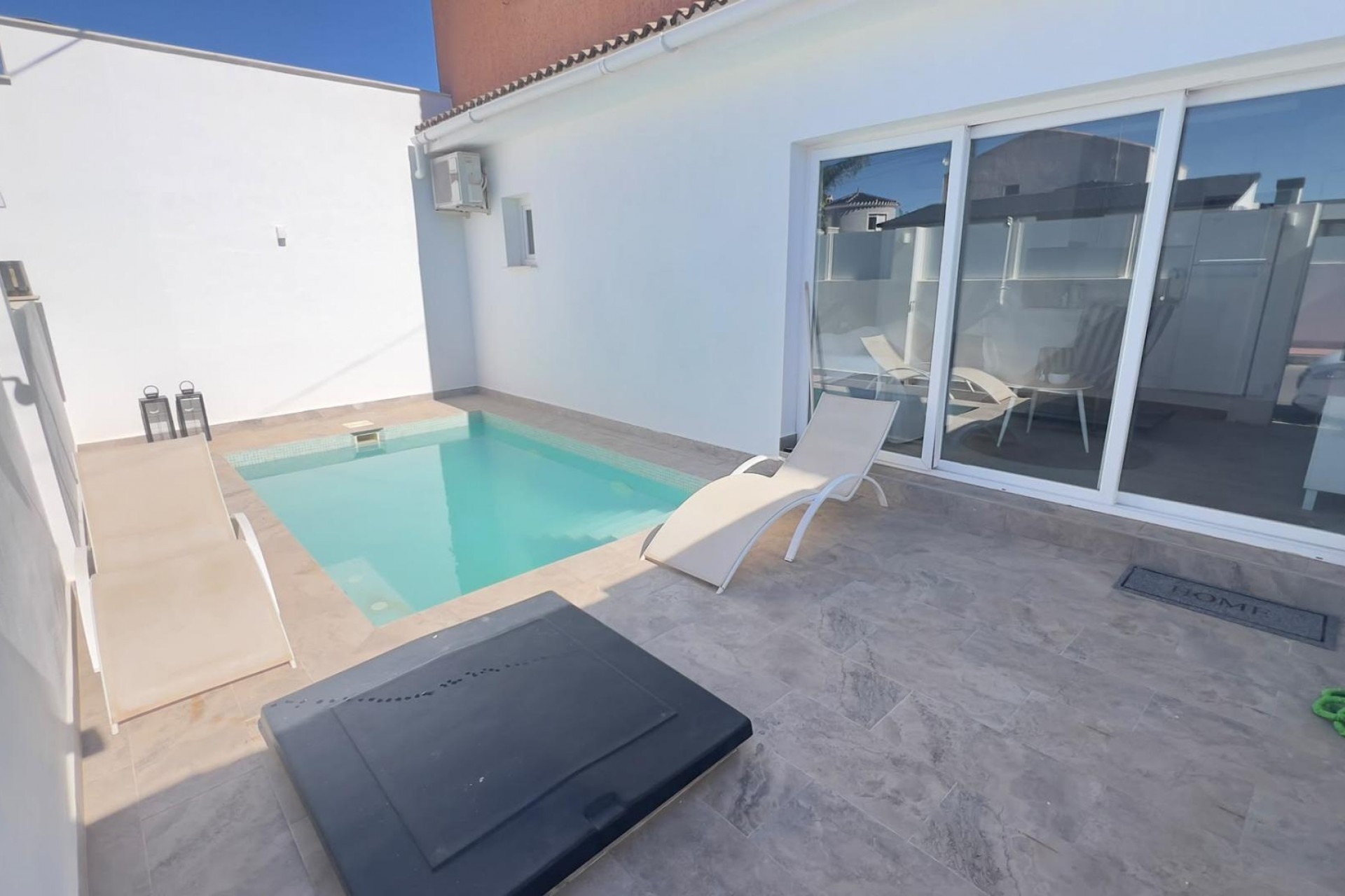 Återförsäljning - Bungalow -
Orihuela Costa - La Regia