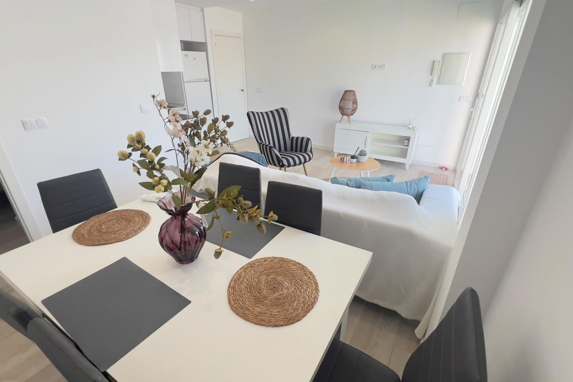 Återförsäljning - Bungalow -
Orihuela Costa - La Regia
