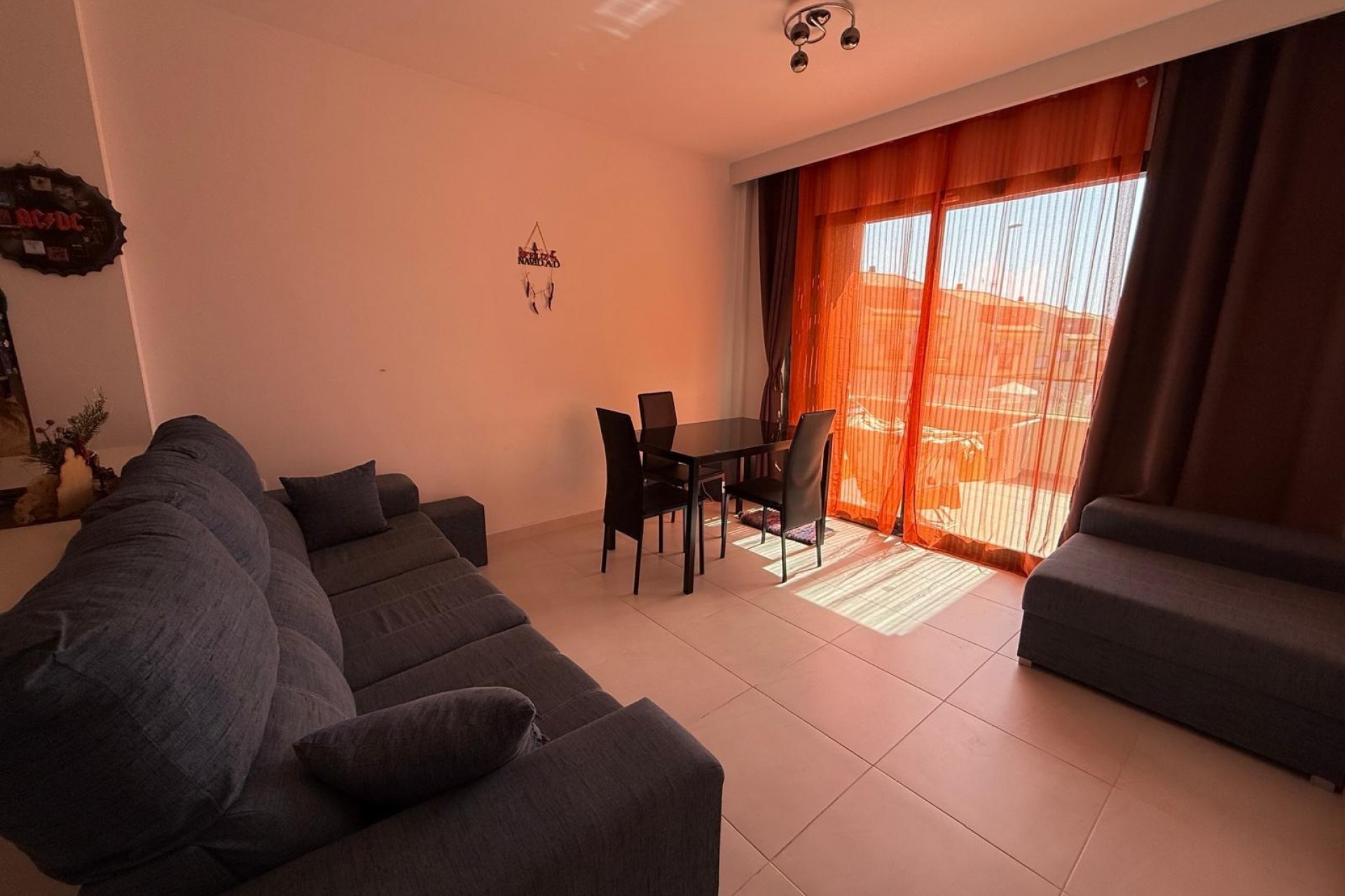Återförsäljning - Bungalow -
Orihuela Costa - La Zenia