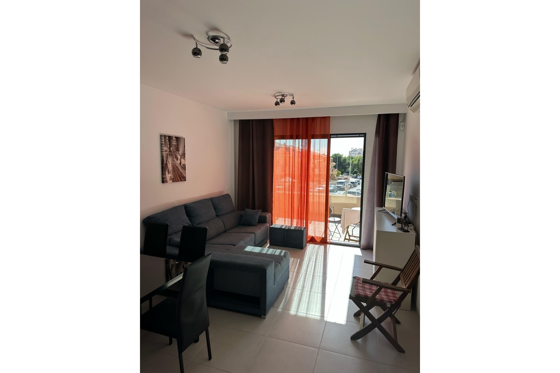 Återförsäljning - Bungalow -
Orihuela Costa - La Zenia