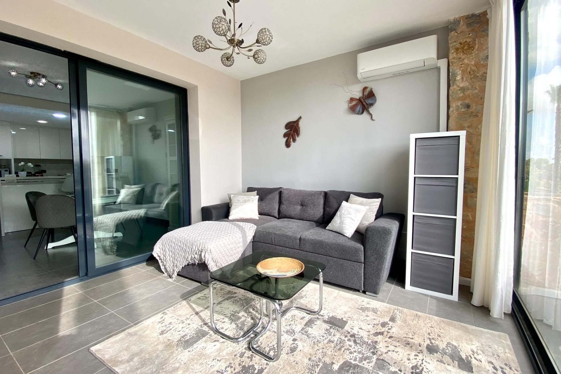 Återförsäljning - Bungalow -
Orihuela Costa - Las Ramblas