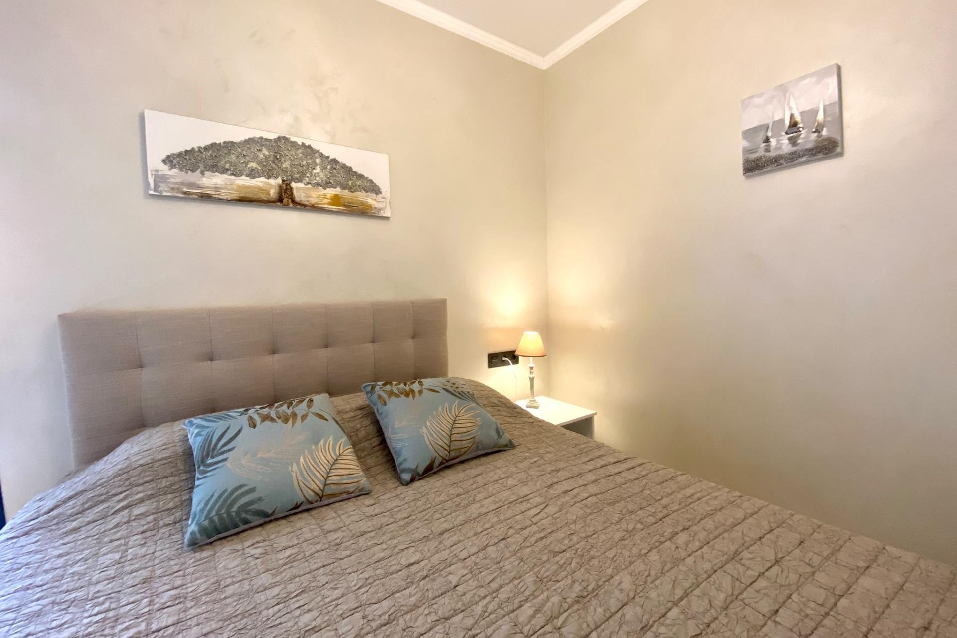 Återförsäljning - Bungalow -
Orihuela Costa - Las Ramblas