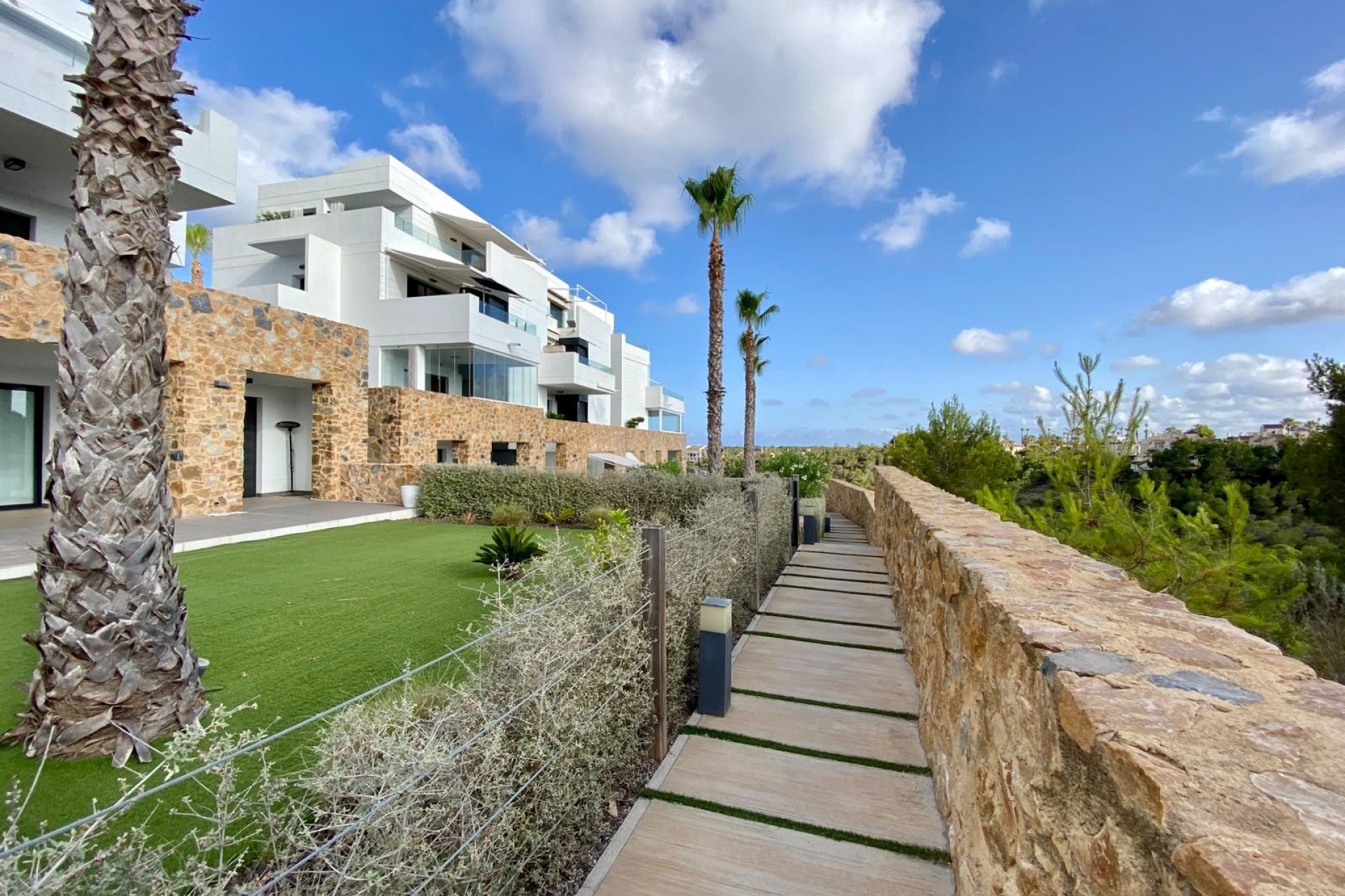 Återförsäljning - Bungalow -
Orihuela Costa - Las Ramblas