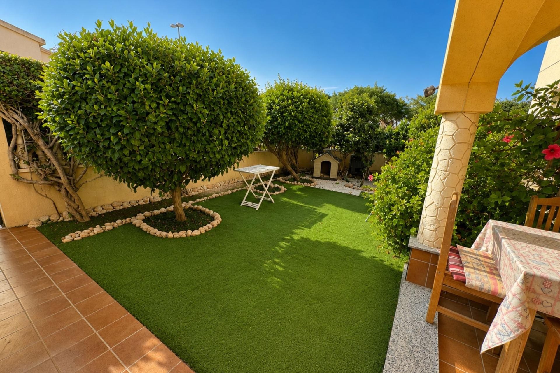 Återförsäljning - Bungalow -
Orihuela Costa - Lomas de Cabo Roig