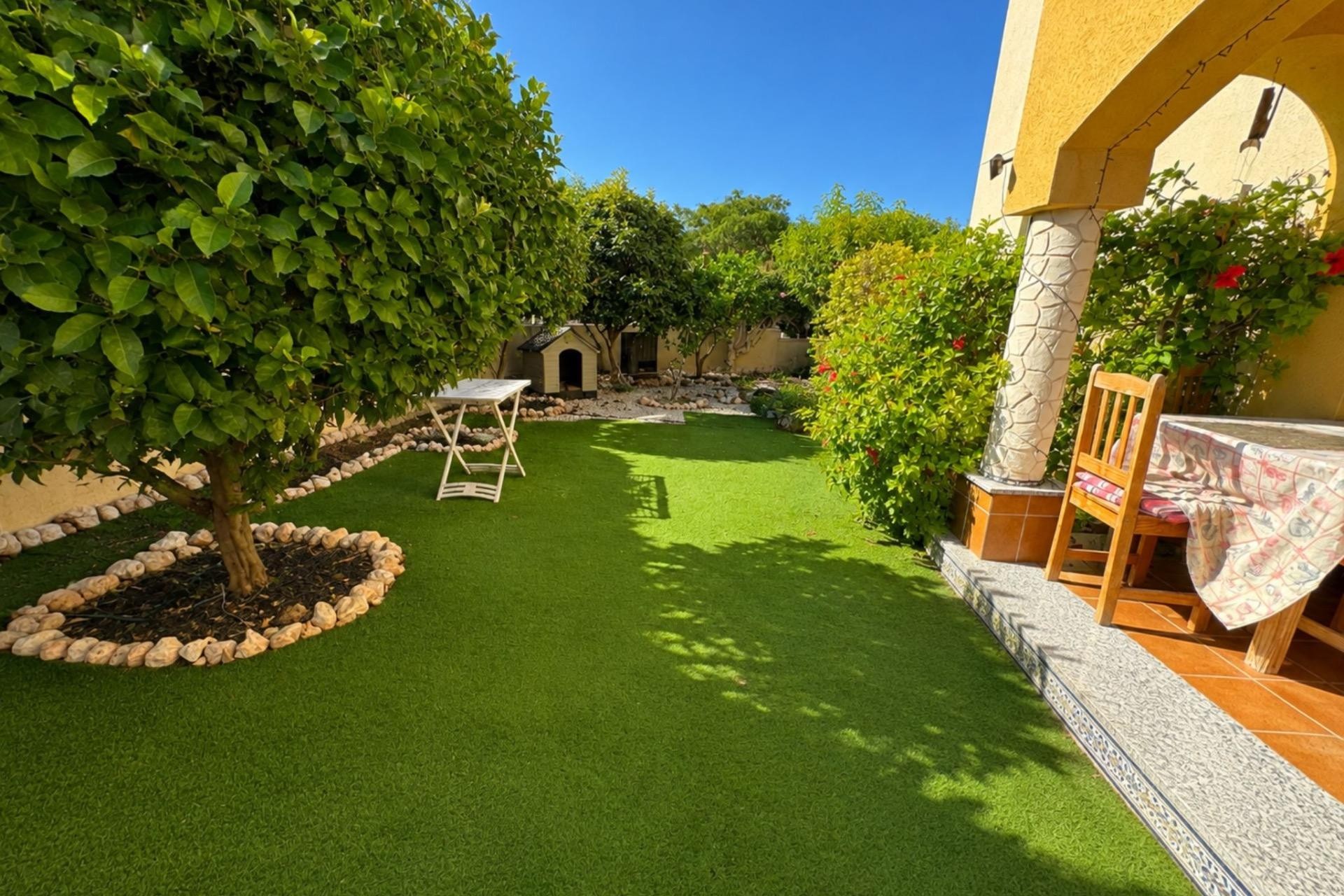 Återförsäljning - Bungalow -
Orihuela Costa - Lomas de Cabo Roig