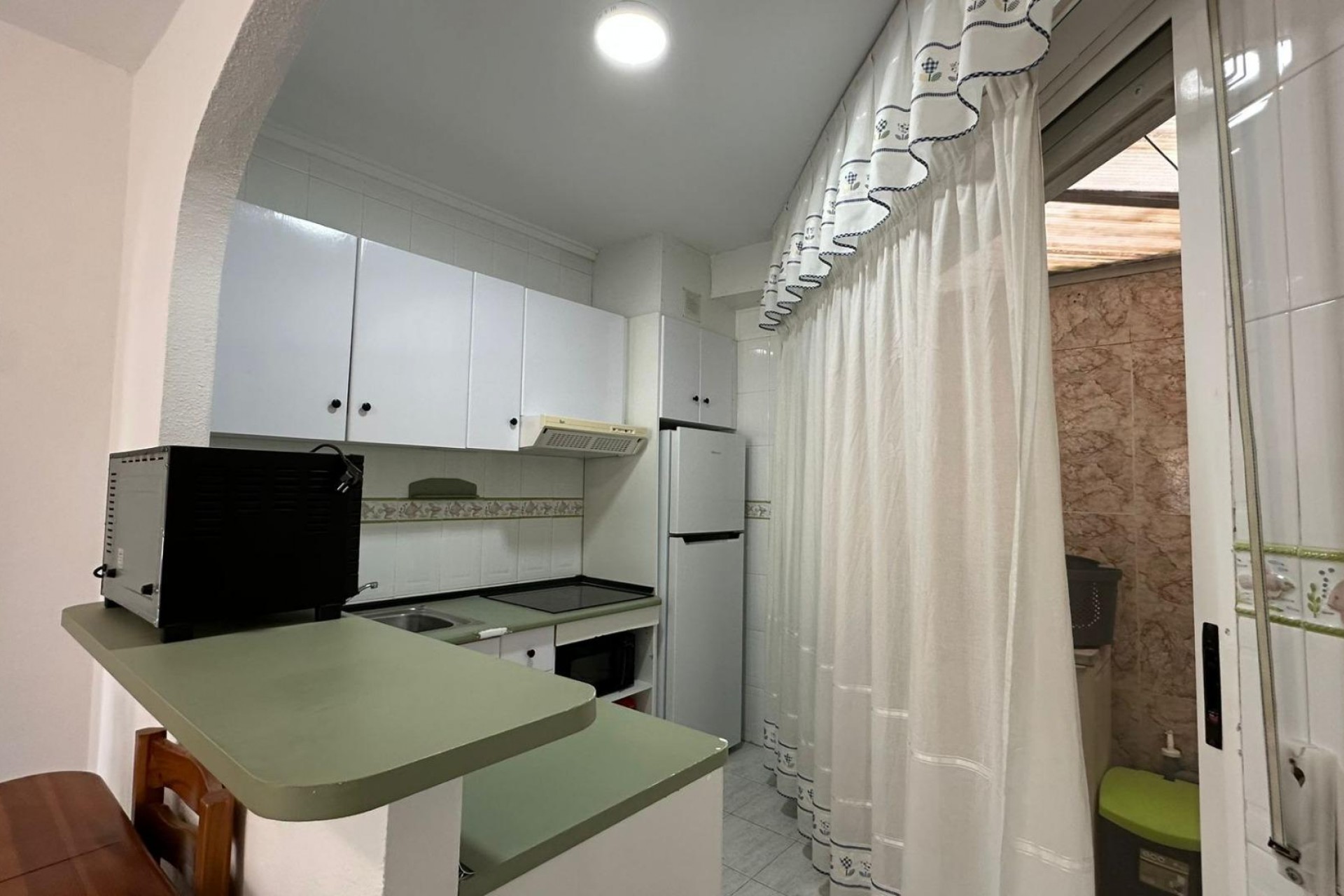 Återförsäljning - Bungalow -
Orihuela Costa - Los Almendros-la Florida