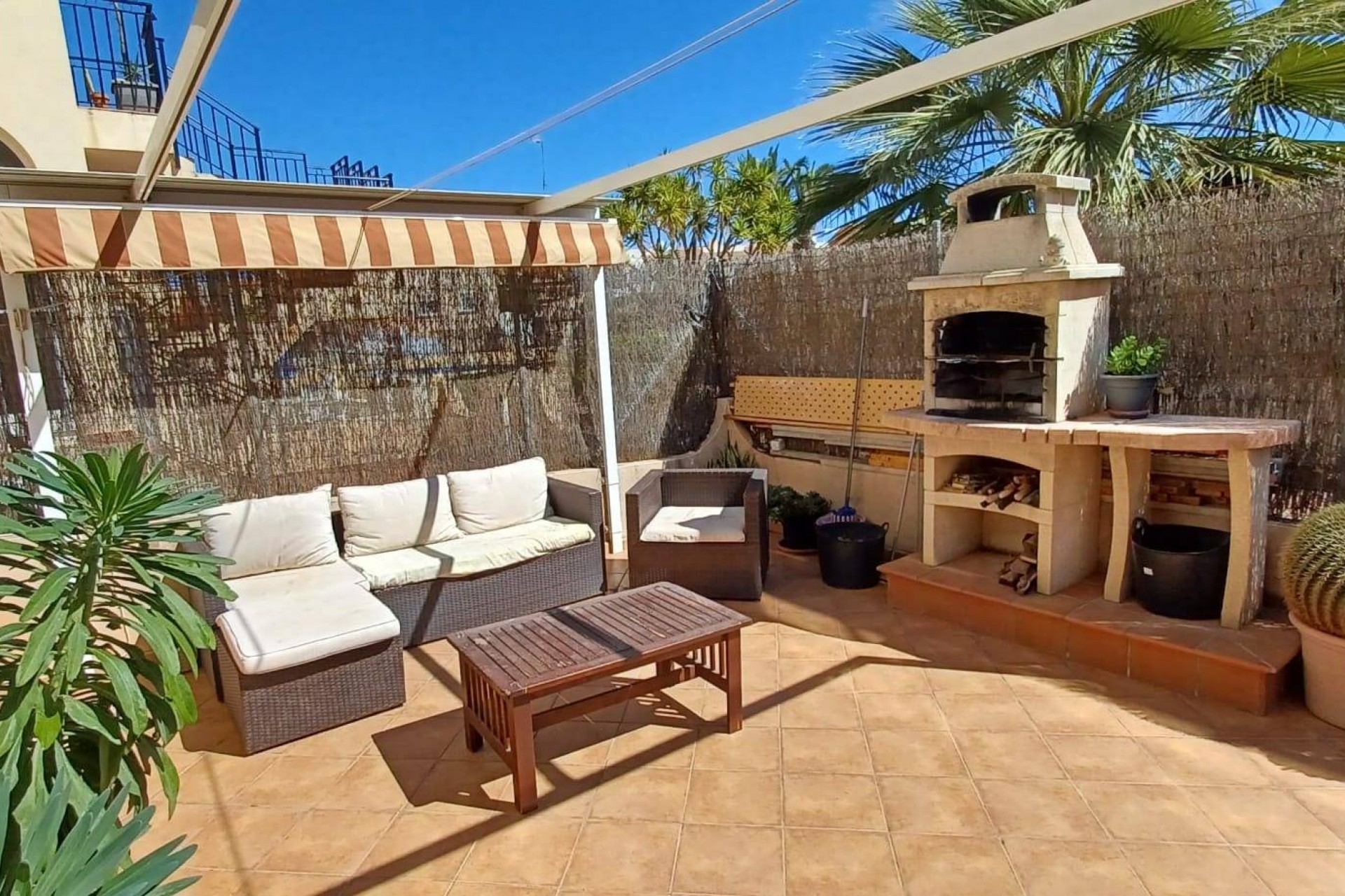 Återförsäljning - Bungalow -
Orihuela Costa - Los Almendros-la Florida