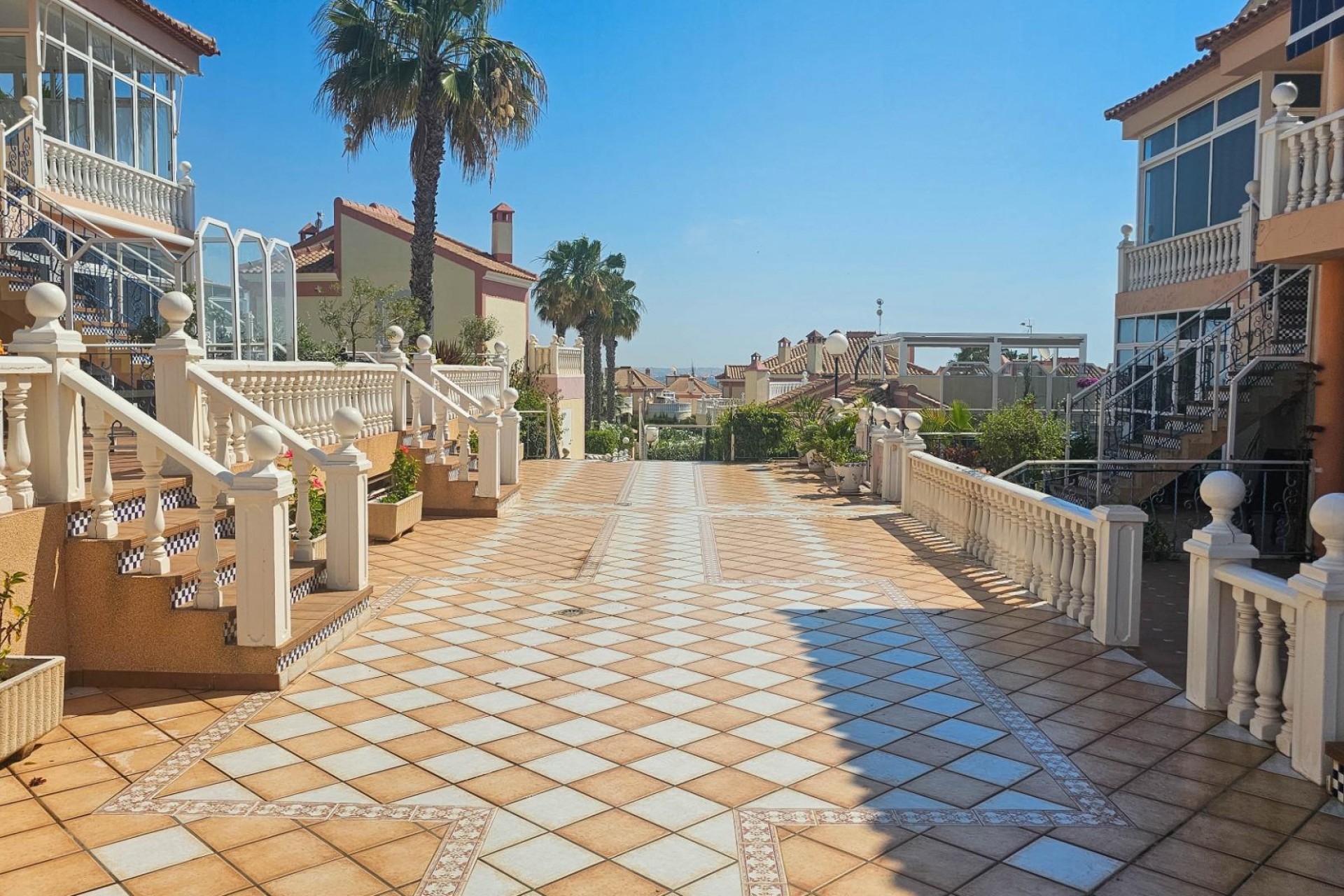 Återförsäljning - Bungalow -
Orihuela Costa - Los Altos