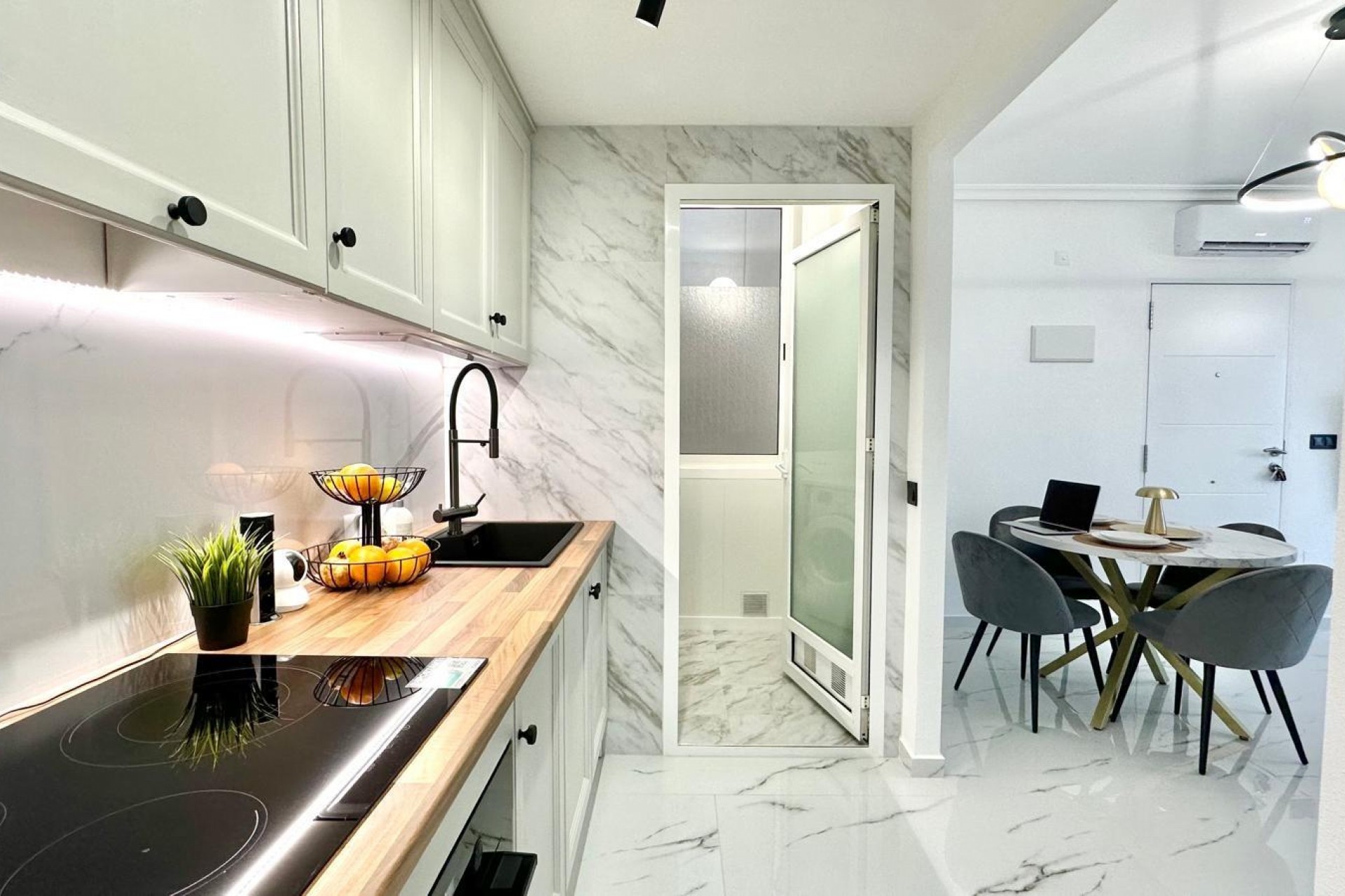 Återförsäljning - Bungalow -
Orihuela Costa - Playa Flamenca Norte