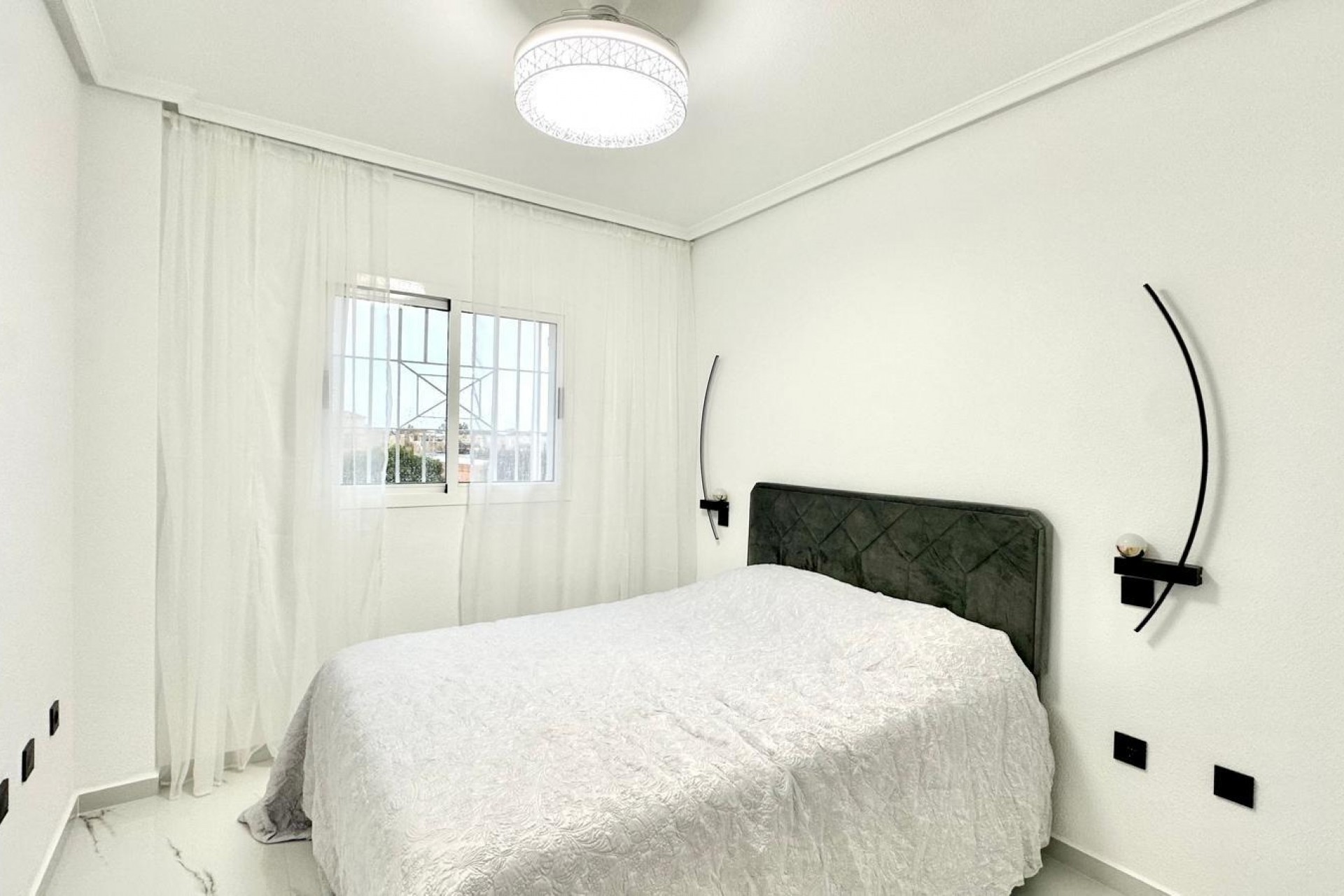 Återförsäljning - Bungalow -
Orihuela Costa - Playa Flamenca Norte